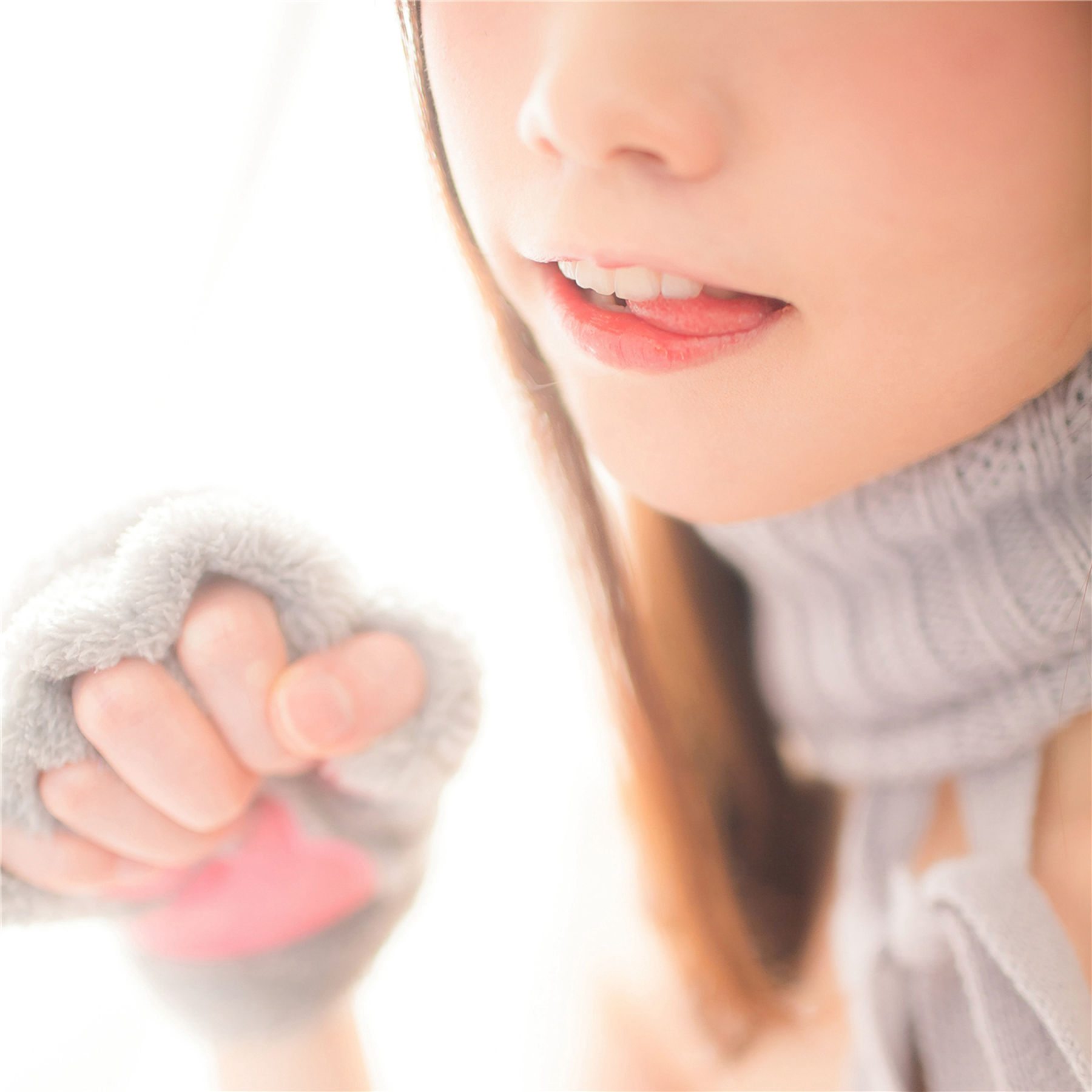 [风之领域] NO.128 露背毛衣熊女孩