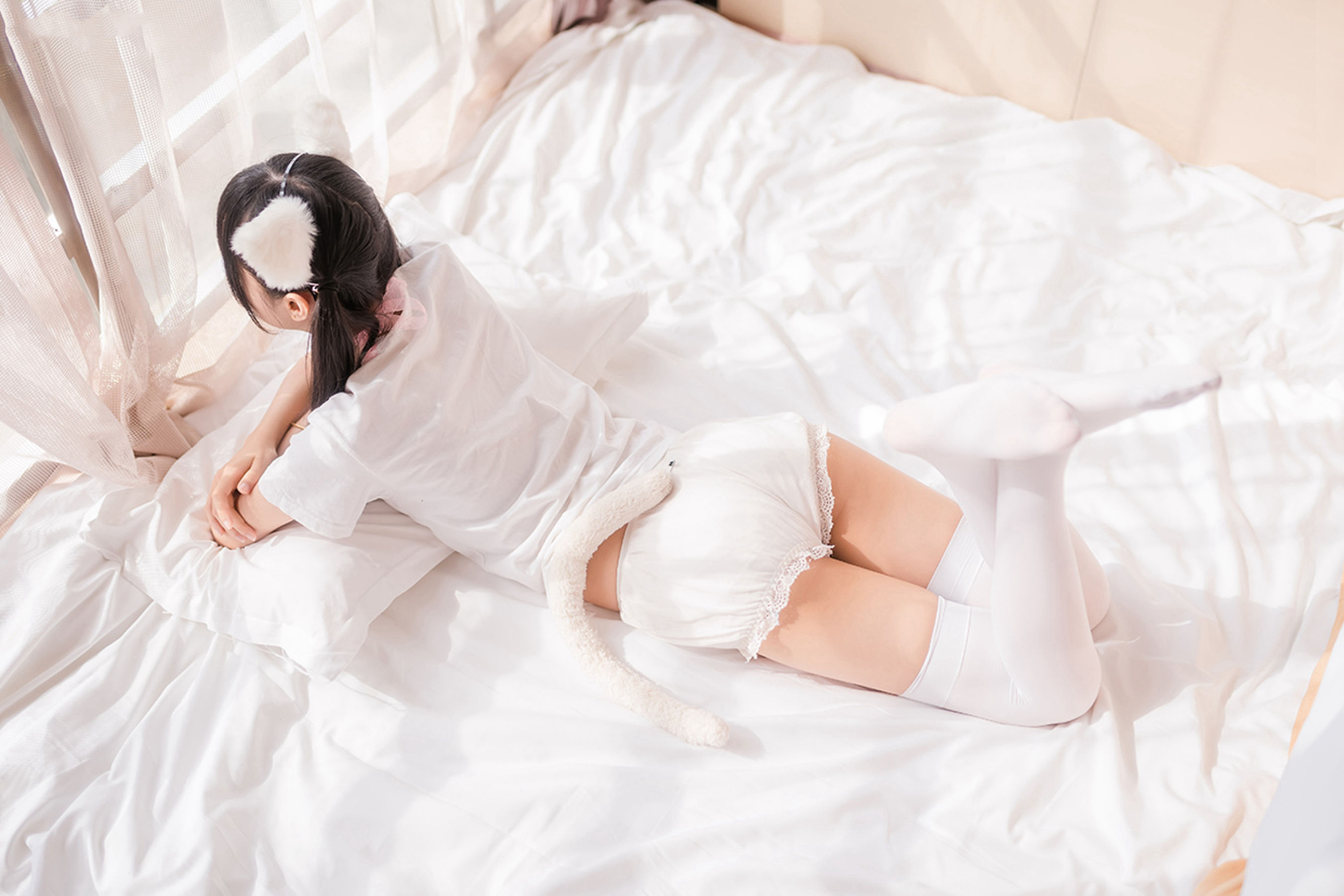 [风之领域] NO.129 猫系白丝少女