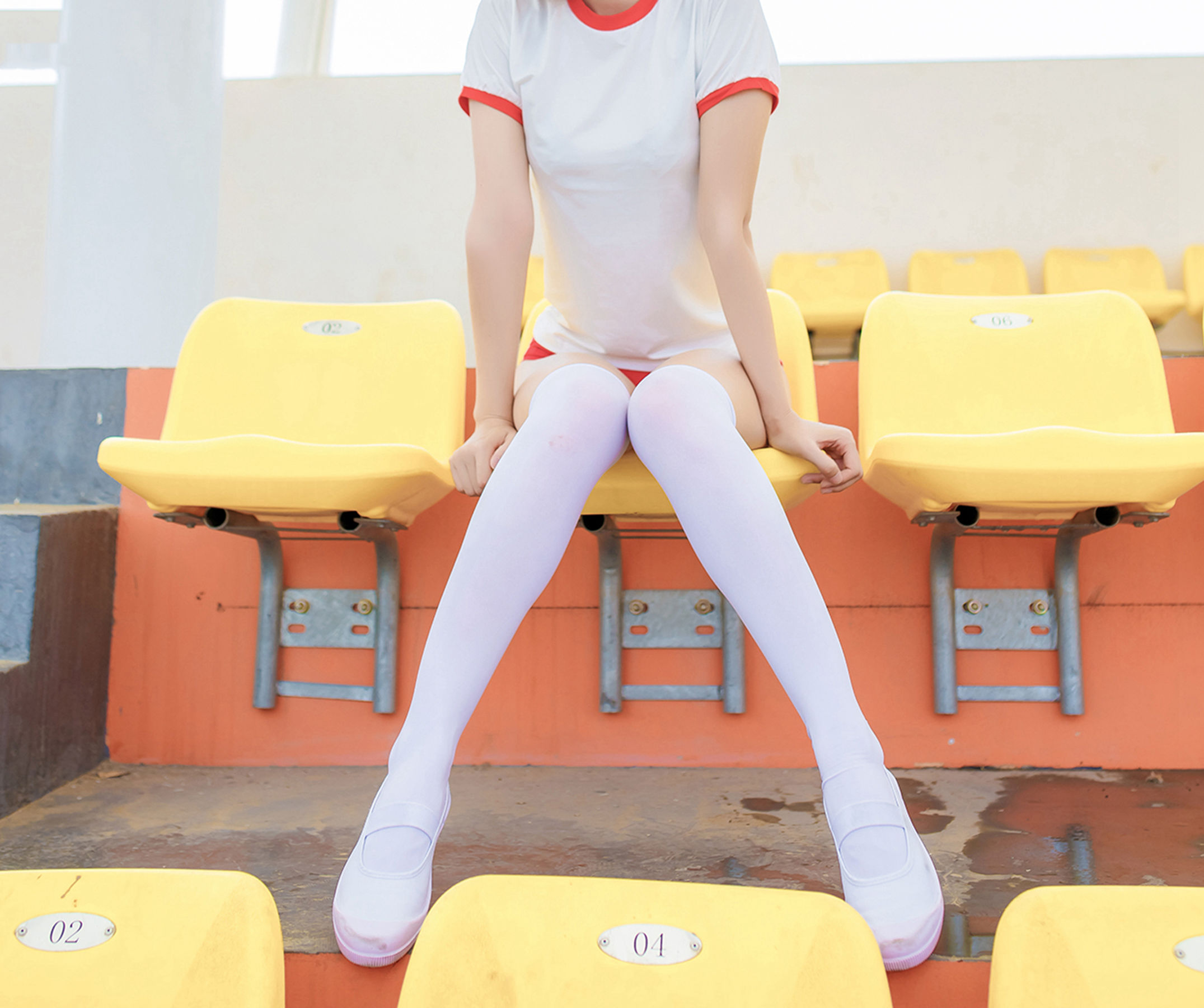 [风之领域] NO.132 体操服少女的过膝白丝