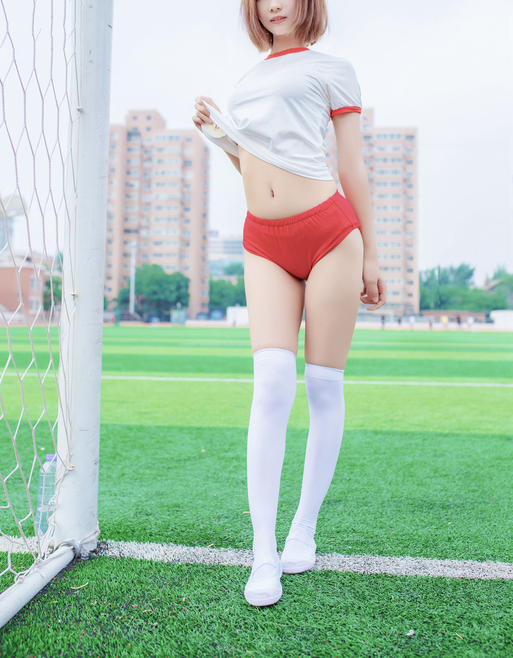 [风之领域] NO.132 体操服少女的过膝白丝