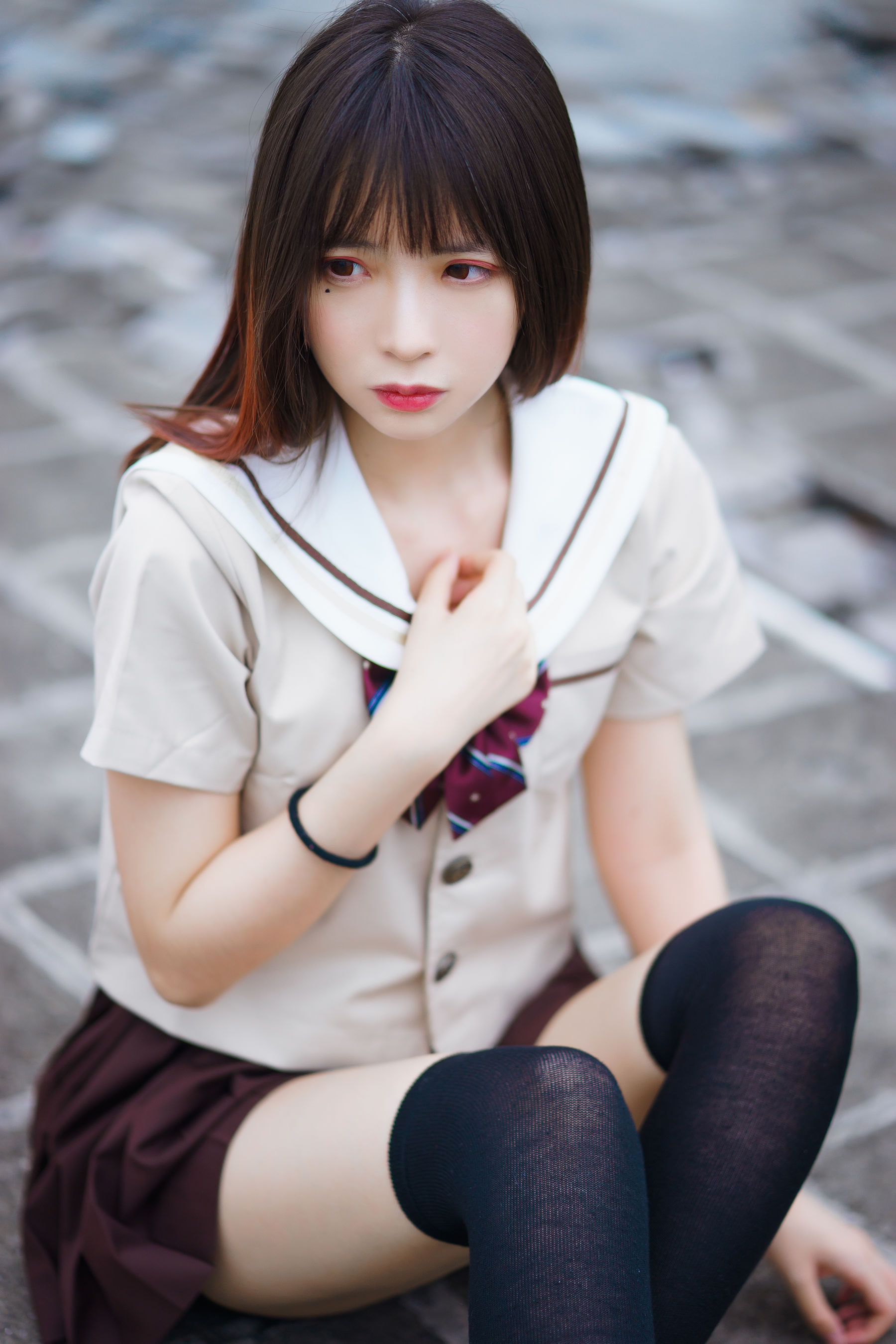 [萝莉COS] 疯猫ss《丝袜狂想曲(伞)》