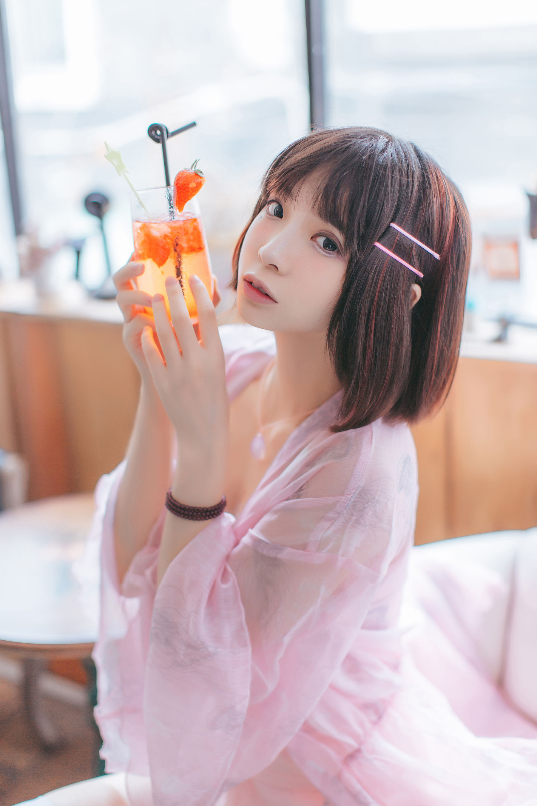 [萝莉COS] 疯猫ss《水手服和睡衣》