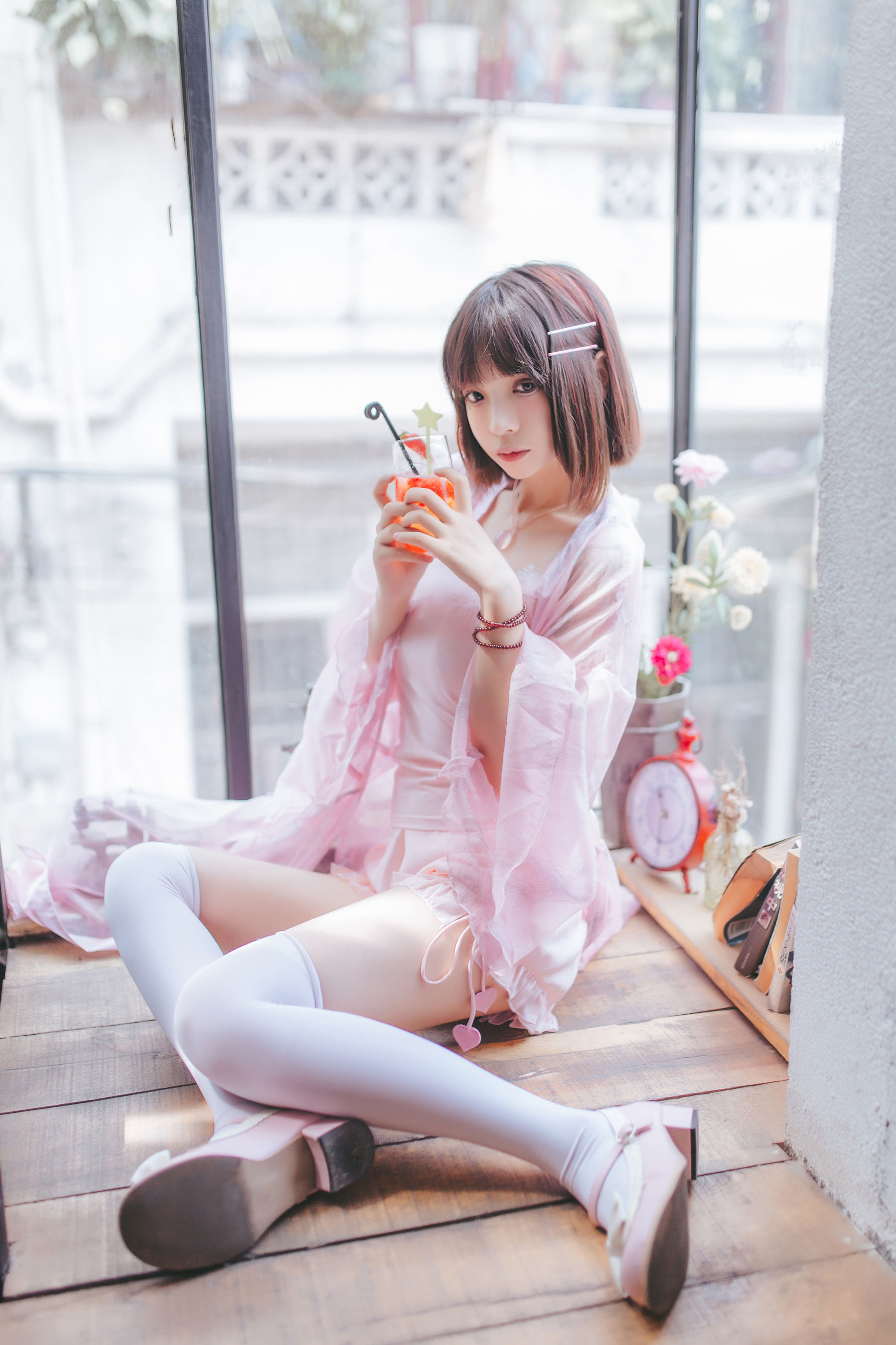 [萝莉COS] 疯猫ss《水手服和睡衣》