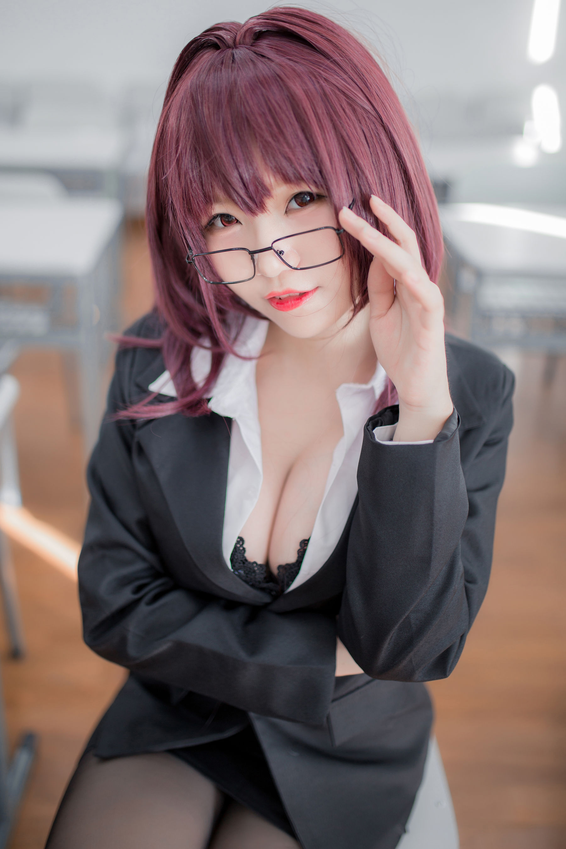 [萝莉COS] Yoko宅夏《斯卡哈教师》