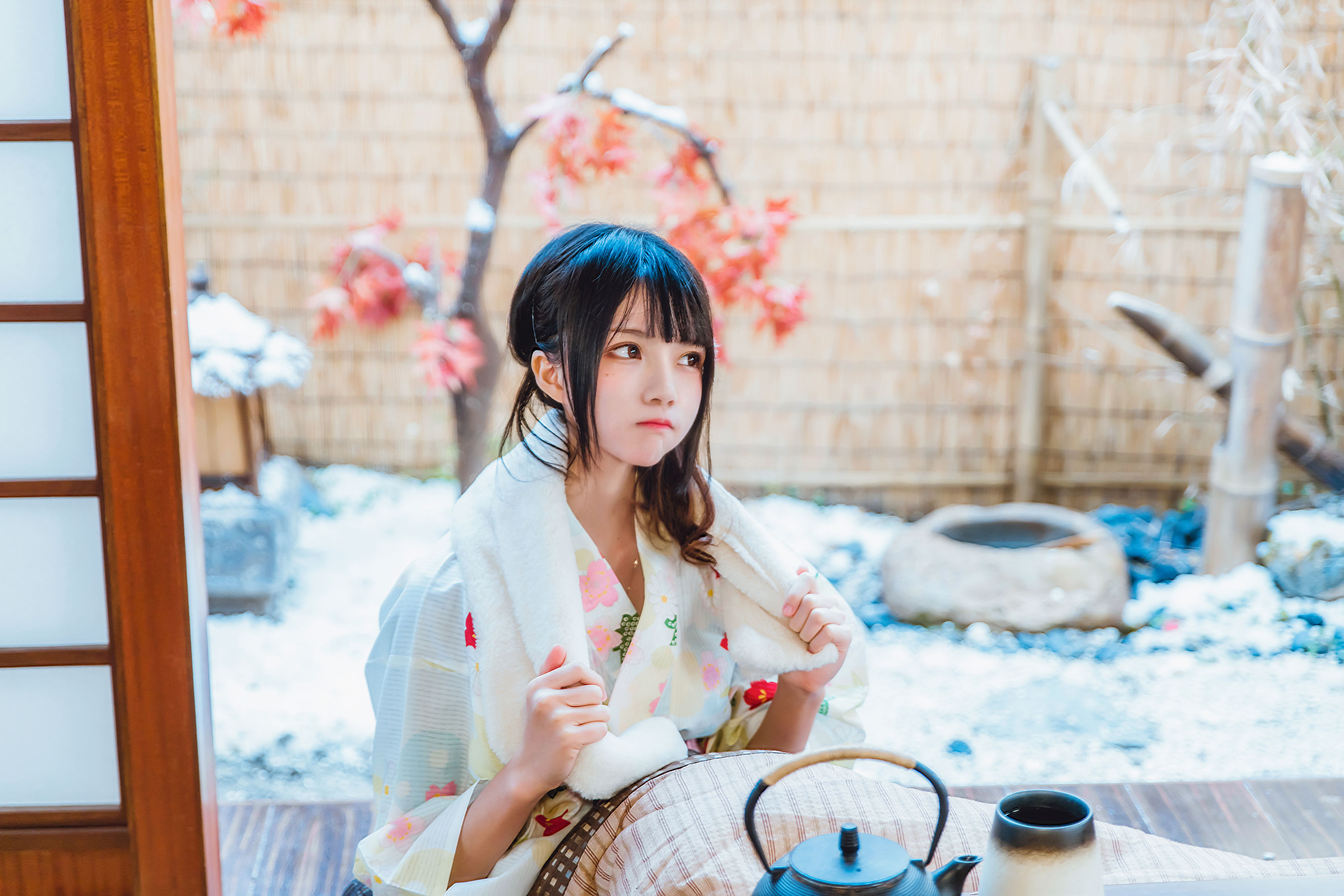 [萝莉COS] 桜桃喵《(小少女)小小少女》