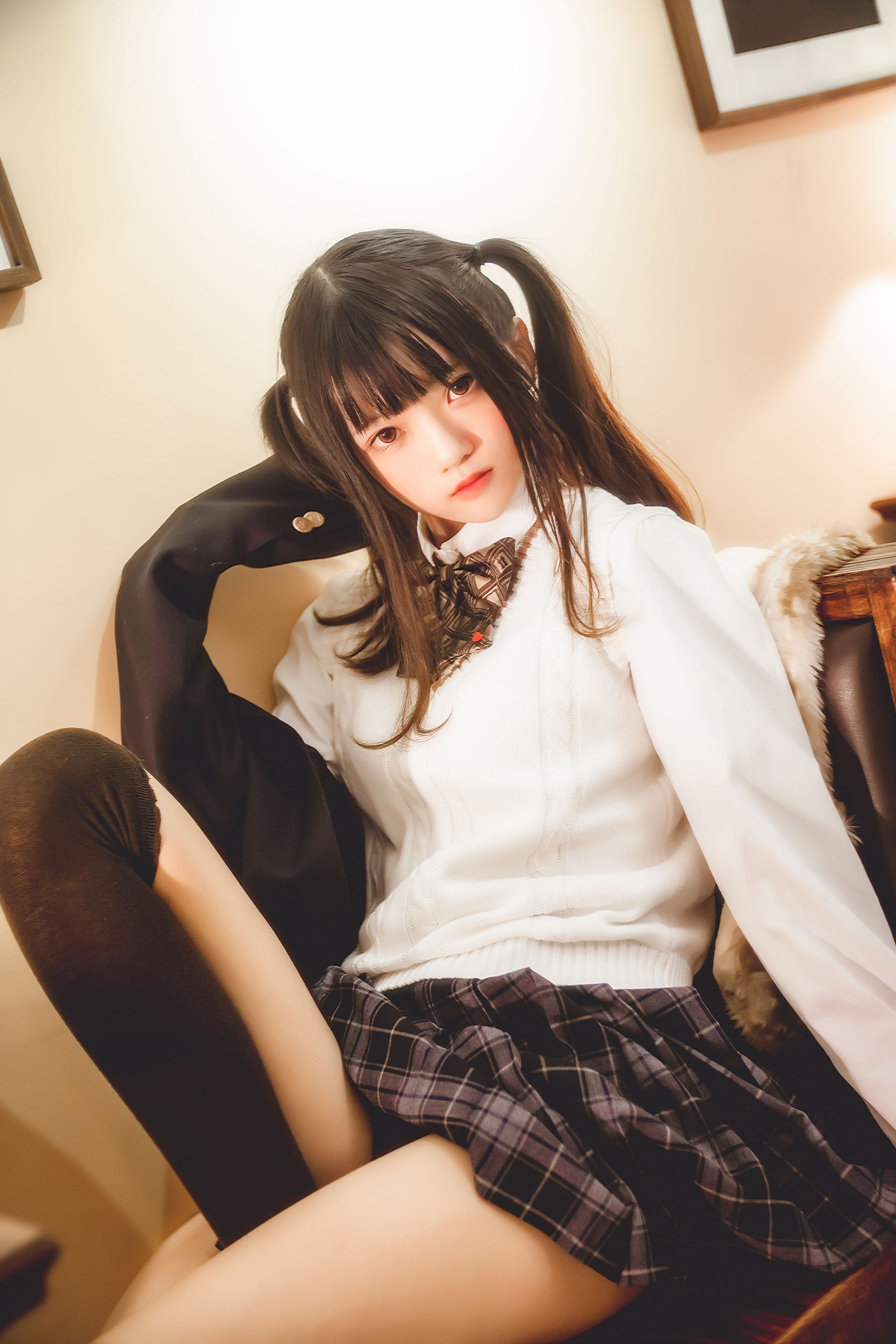 [萝莉COS] 桜桃喵《(小少女)小小少女》