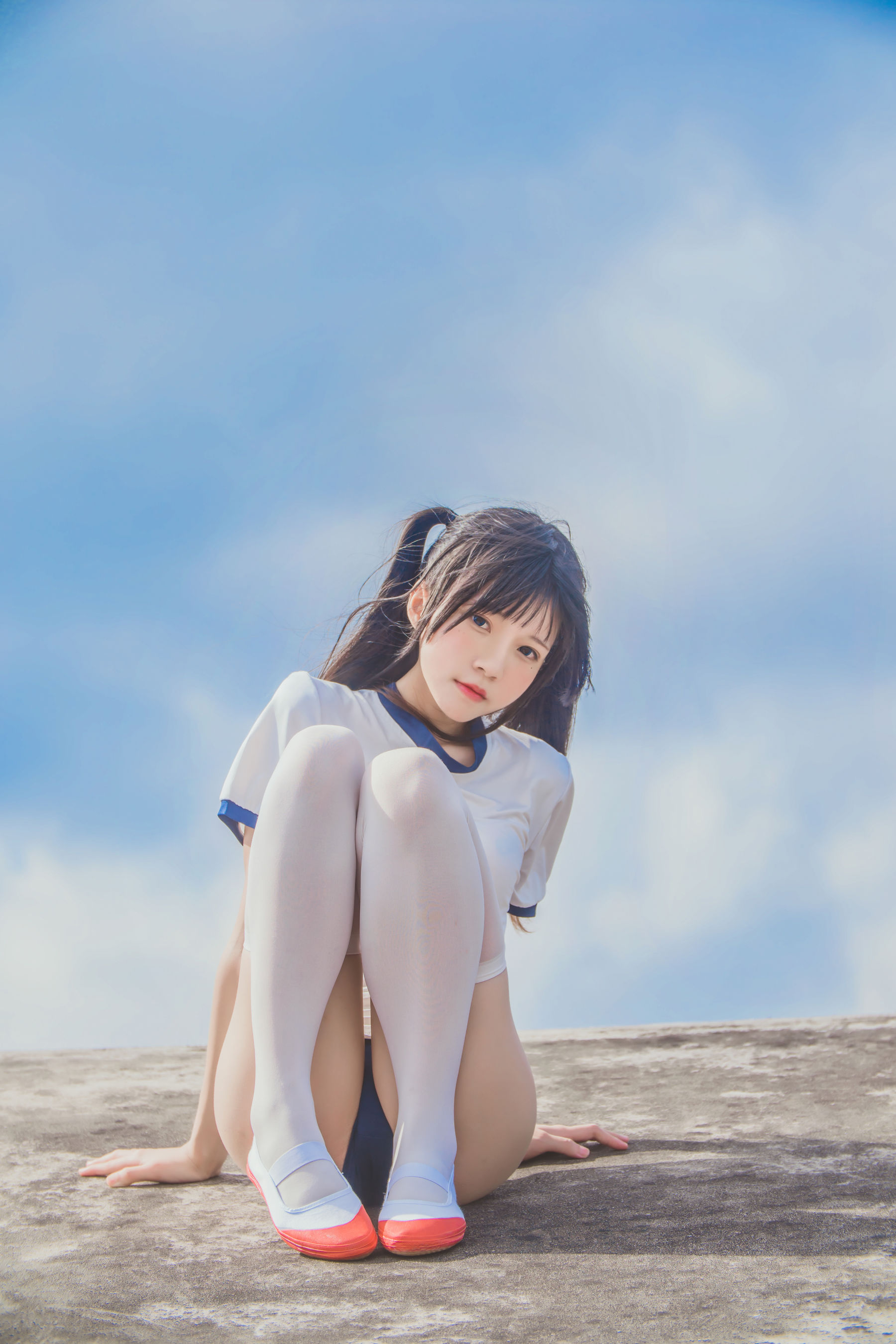 [萝莉COS] 桜桃喵《体操服》