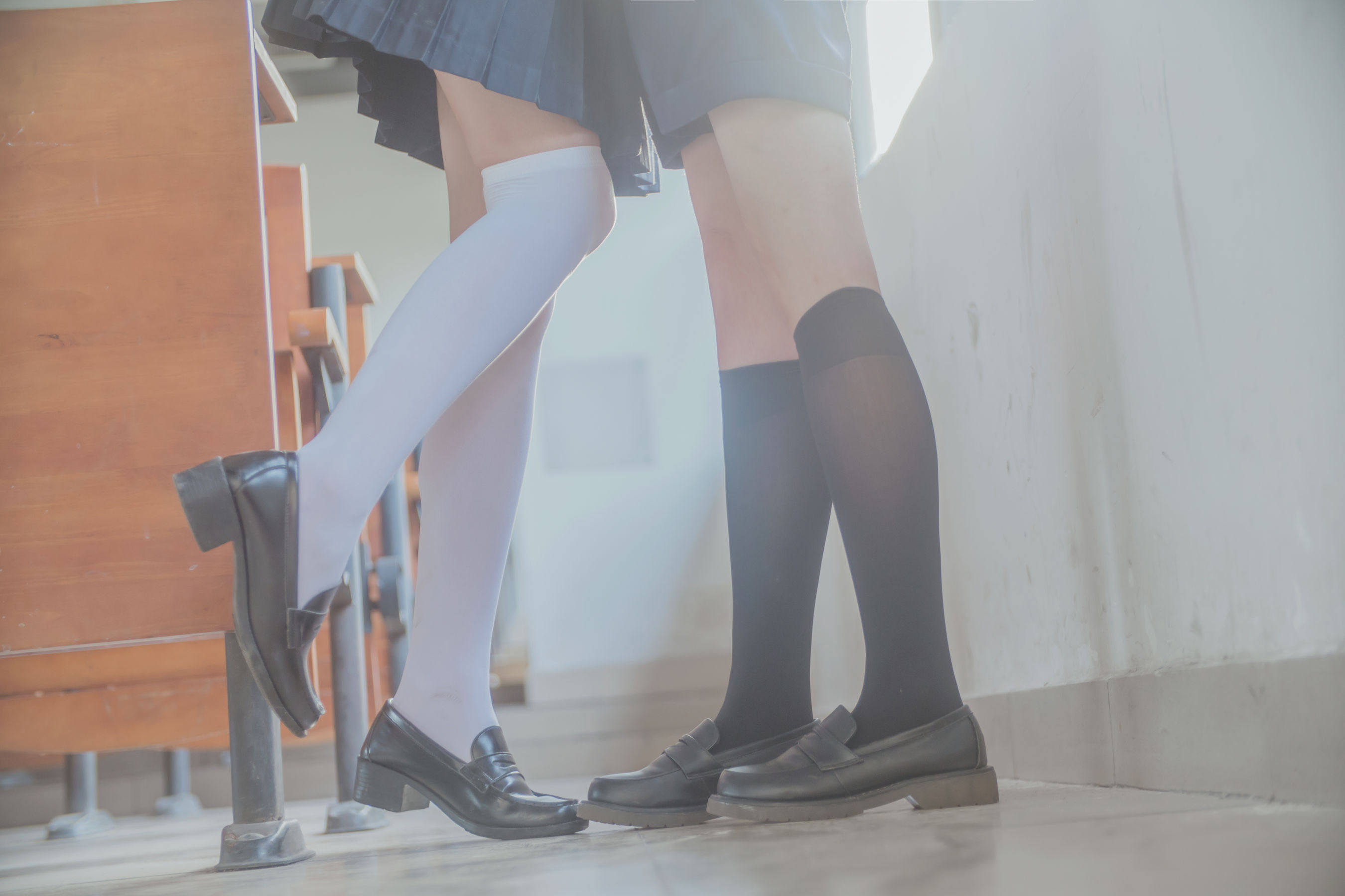 [萝莉COS] 桜桃喵&疯猫ss《JK百合》