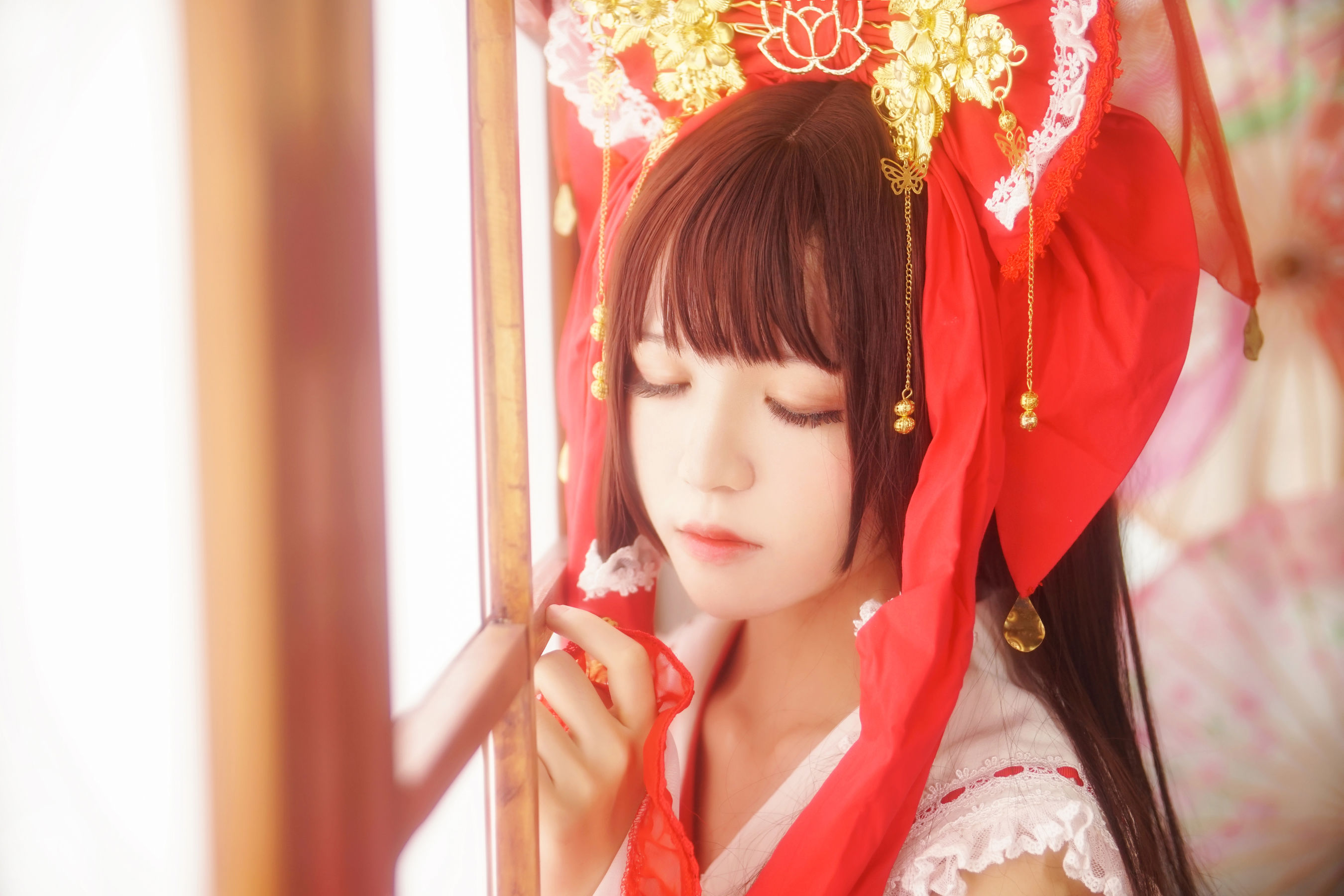 [萝莉COS] 桜桃喵《灵梦 新年快乐》