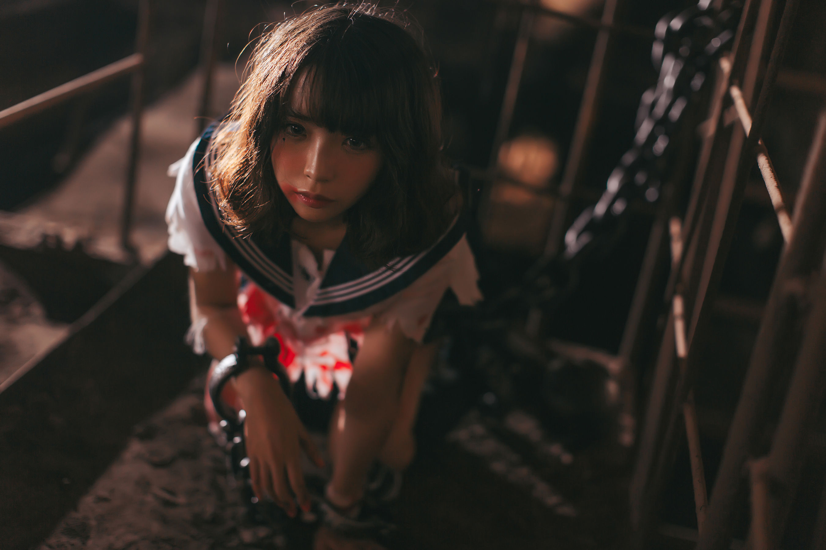[萝莉COS] 疯猫ss《被囚禁的少女》