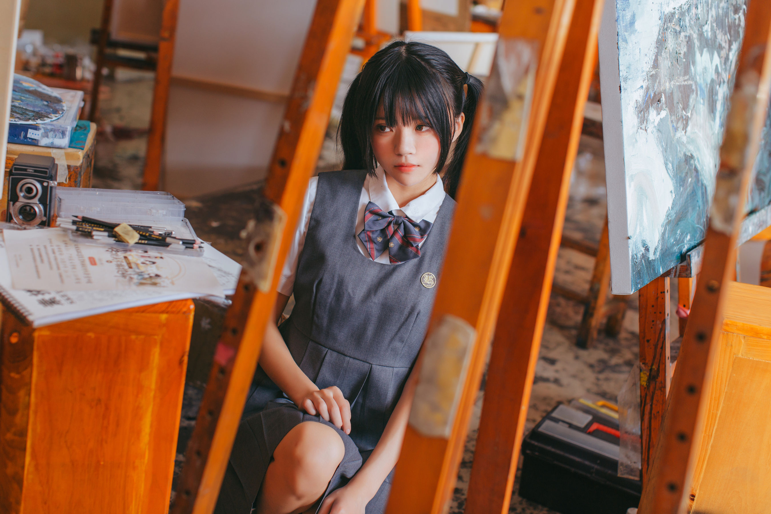 [萝莉COS] 桜桃喵《画室少女》