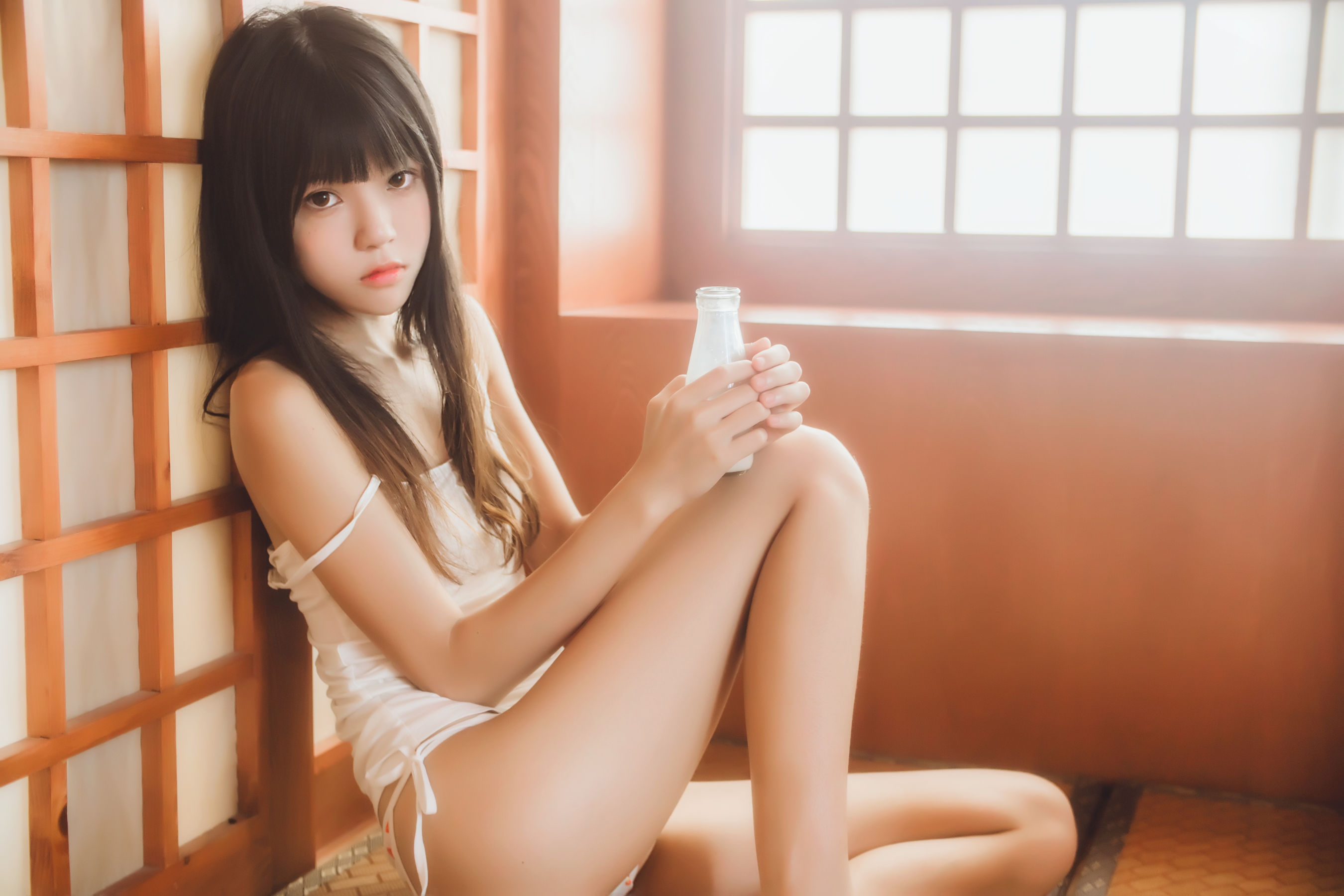 桜桃喵《小背心换水手服》