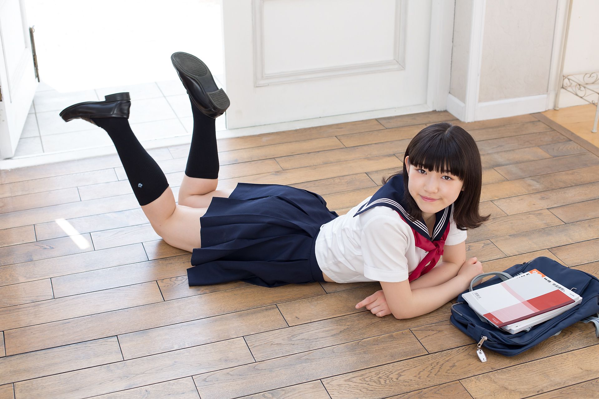 [Minisuka.tv] 沢村りさ - Limited Gallery 01