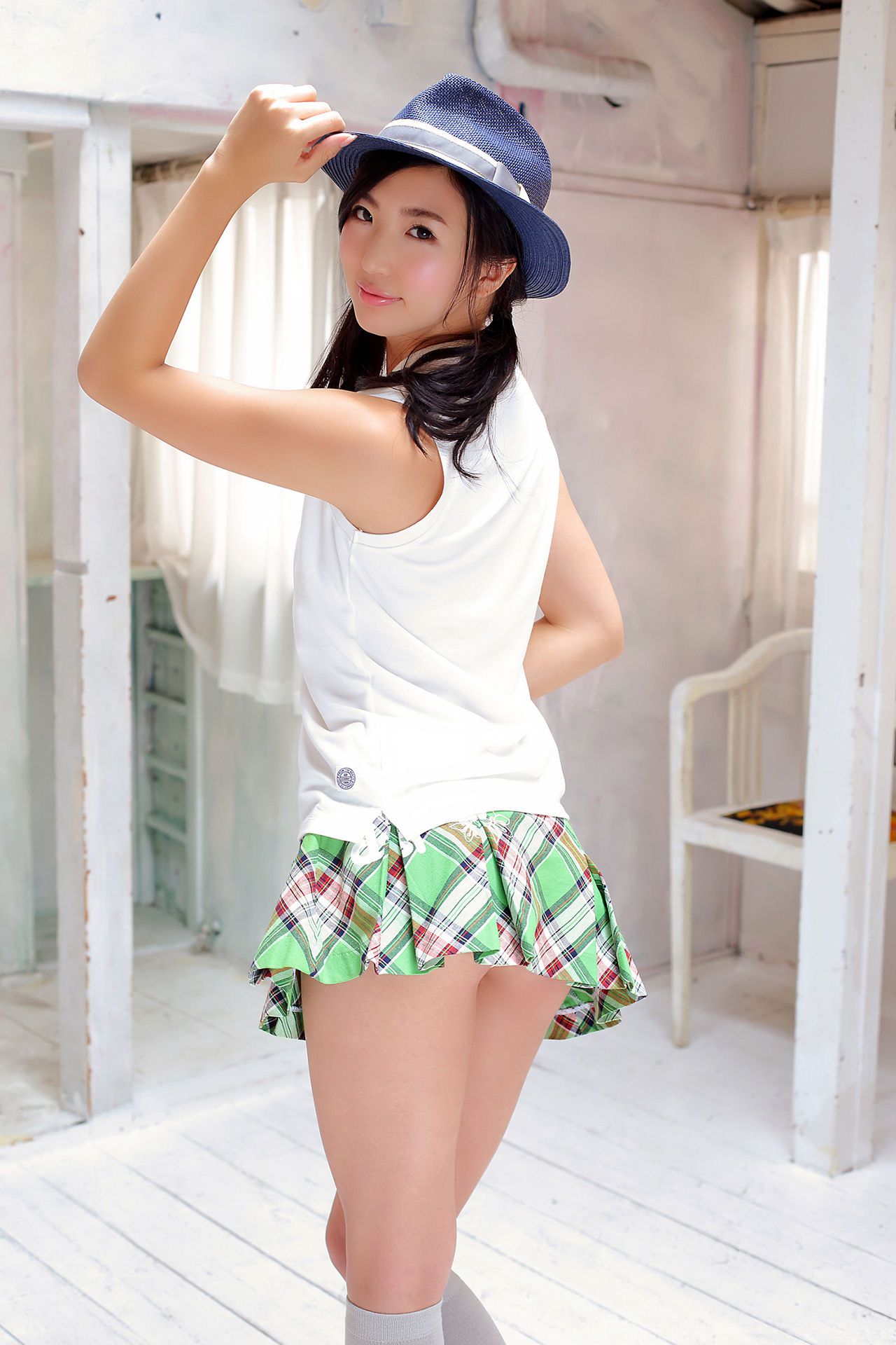 松嶋えいみ《至高の曲線美 松嶋えいみ 必撮！まるごと☆》