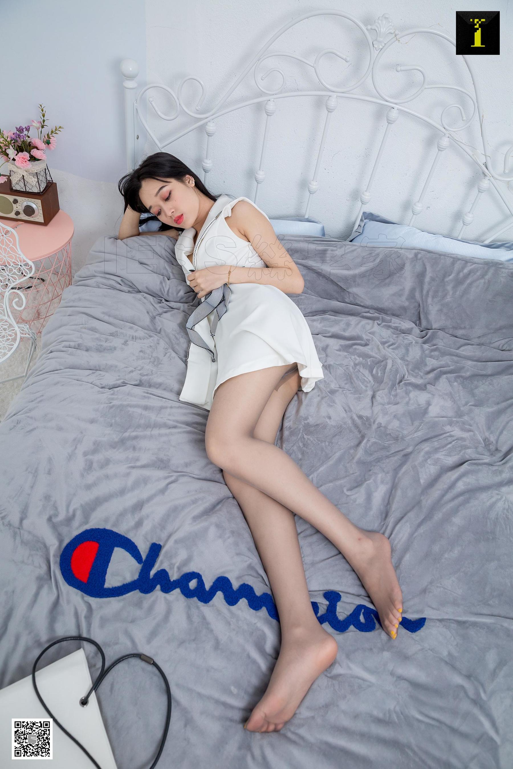 [异思趣向IESS] 模特：可乐《令人惊艳的美甲》