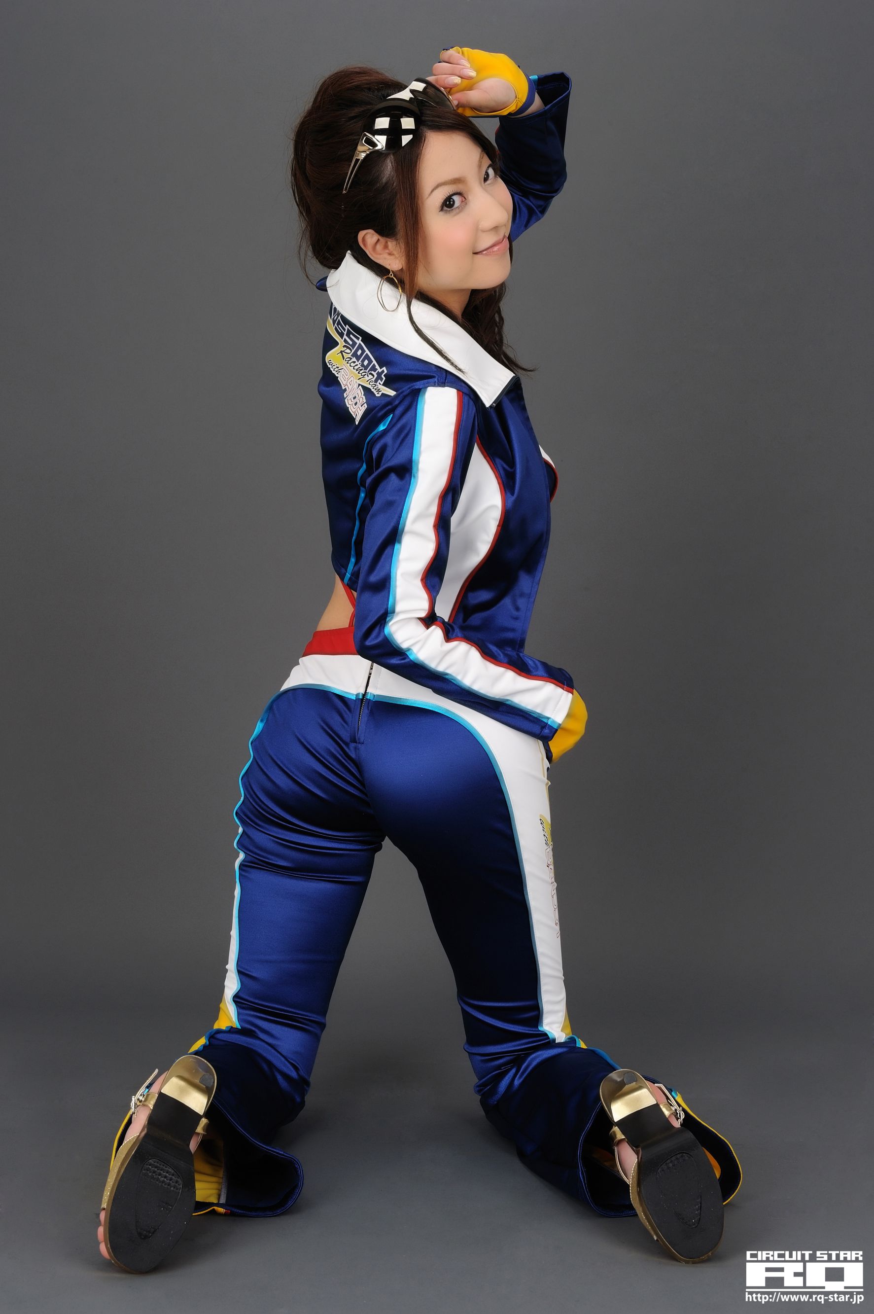[RQ-STAR] NO.00301 横山かおり Race Queen 写真集