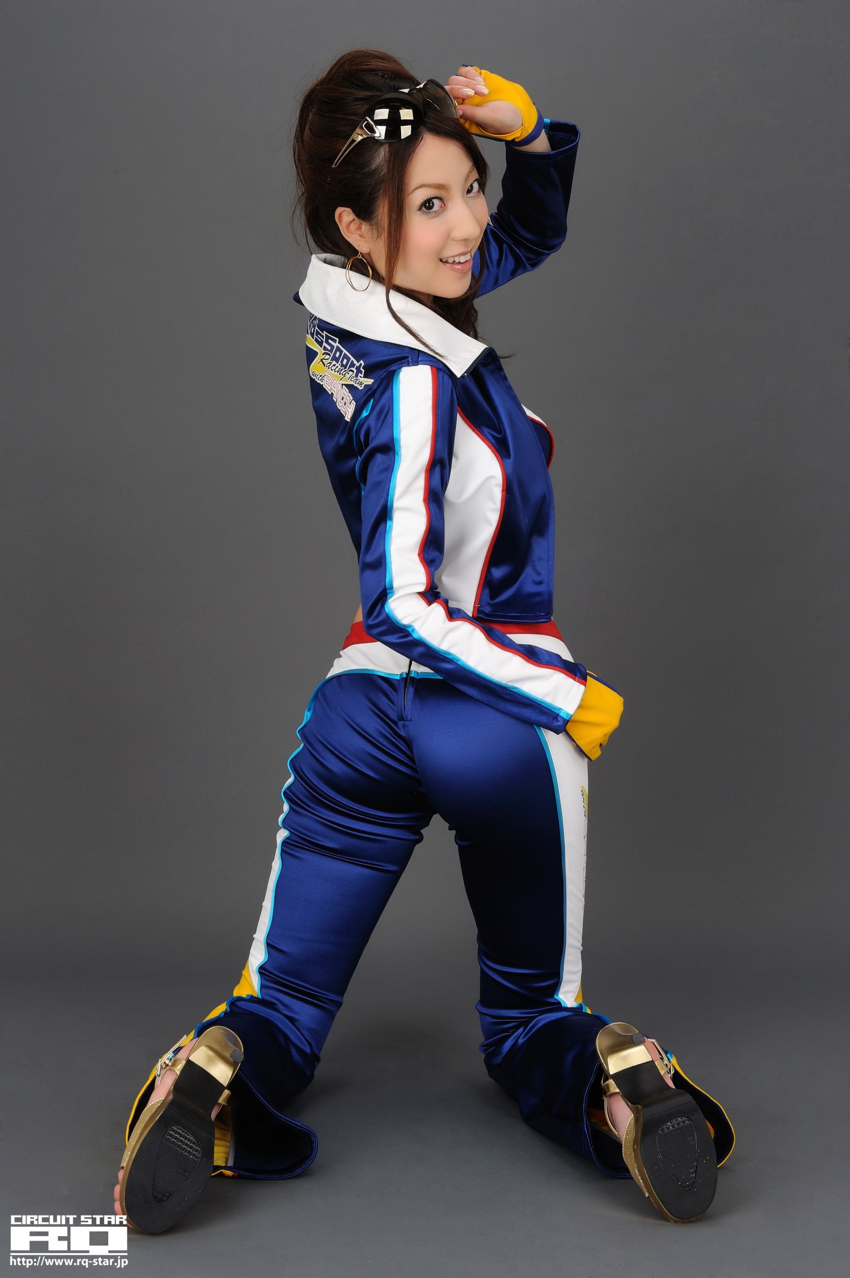 [RQ-STAR] NO.00301 横山かおり Race Queen 写真集