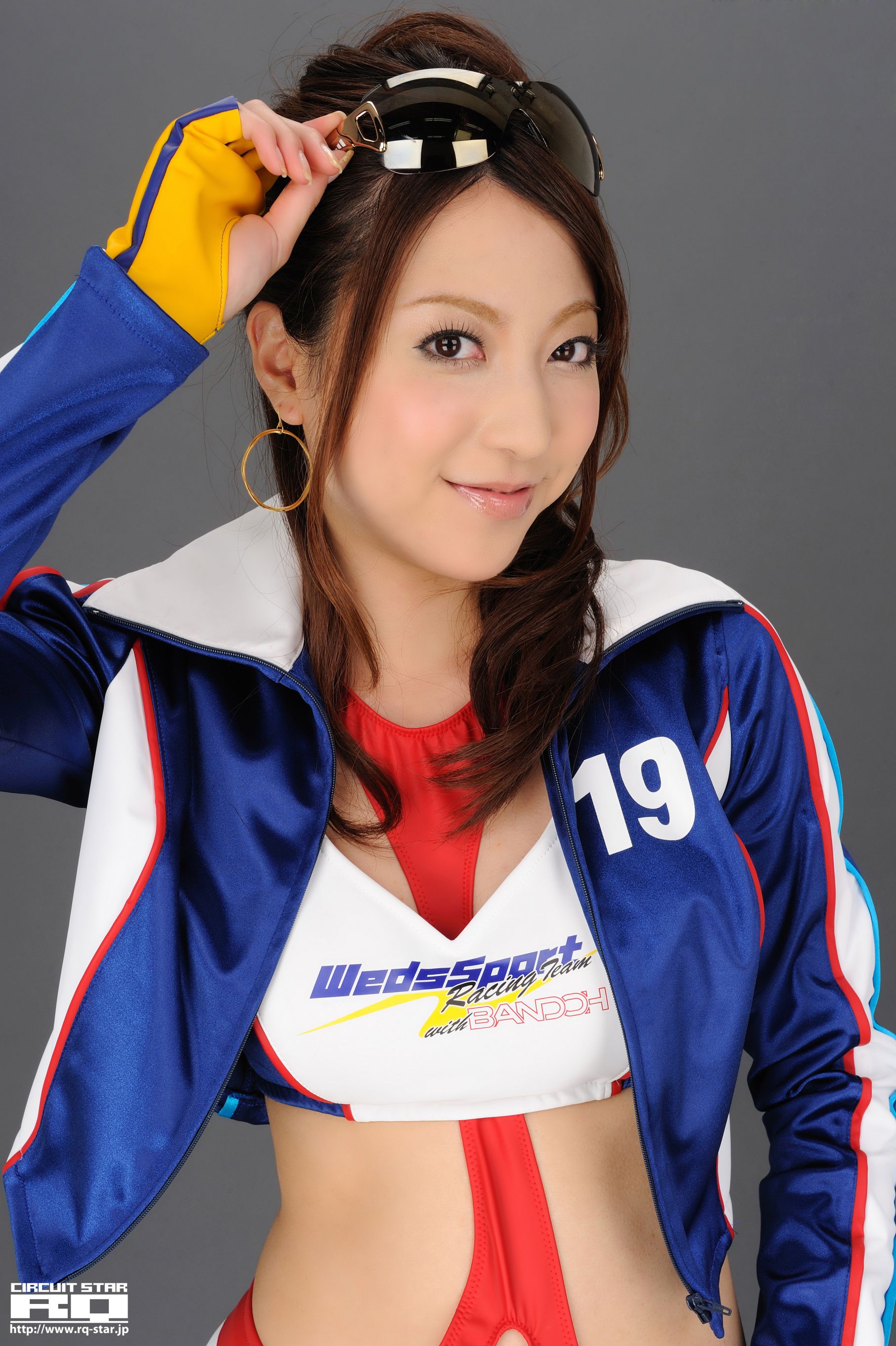 [RQ-STAR] NO.00301 横山かおり Race Queen 写真集