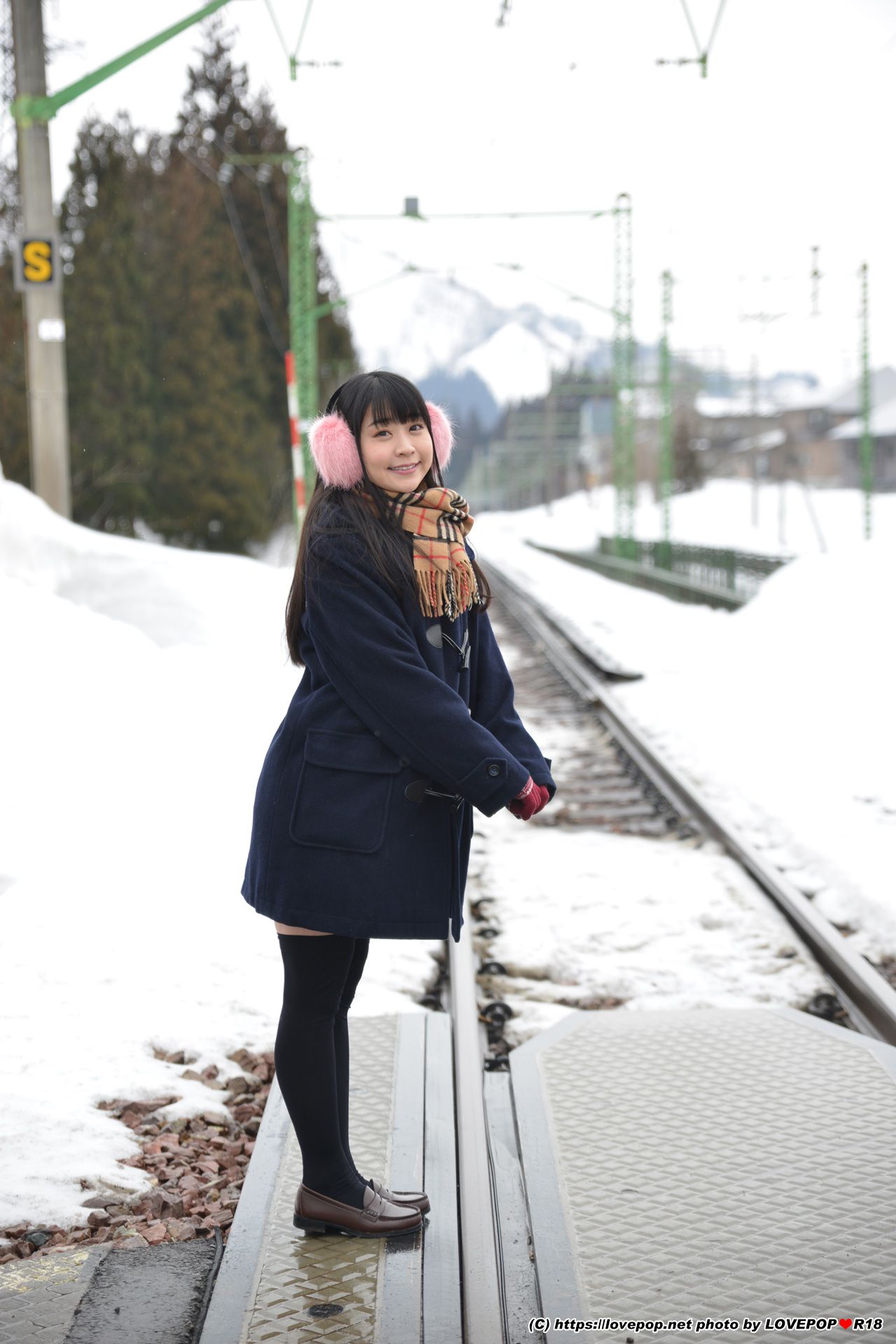 [LOVEPOP] Ai Minano 皆野あい Photoset 12