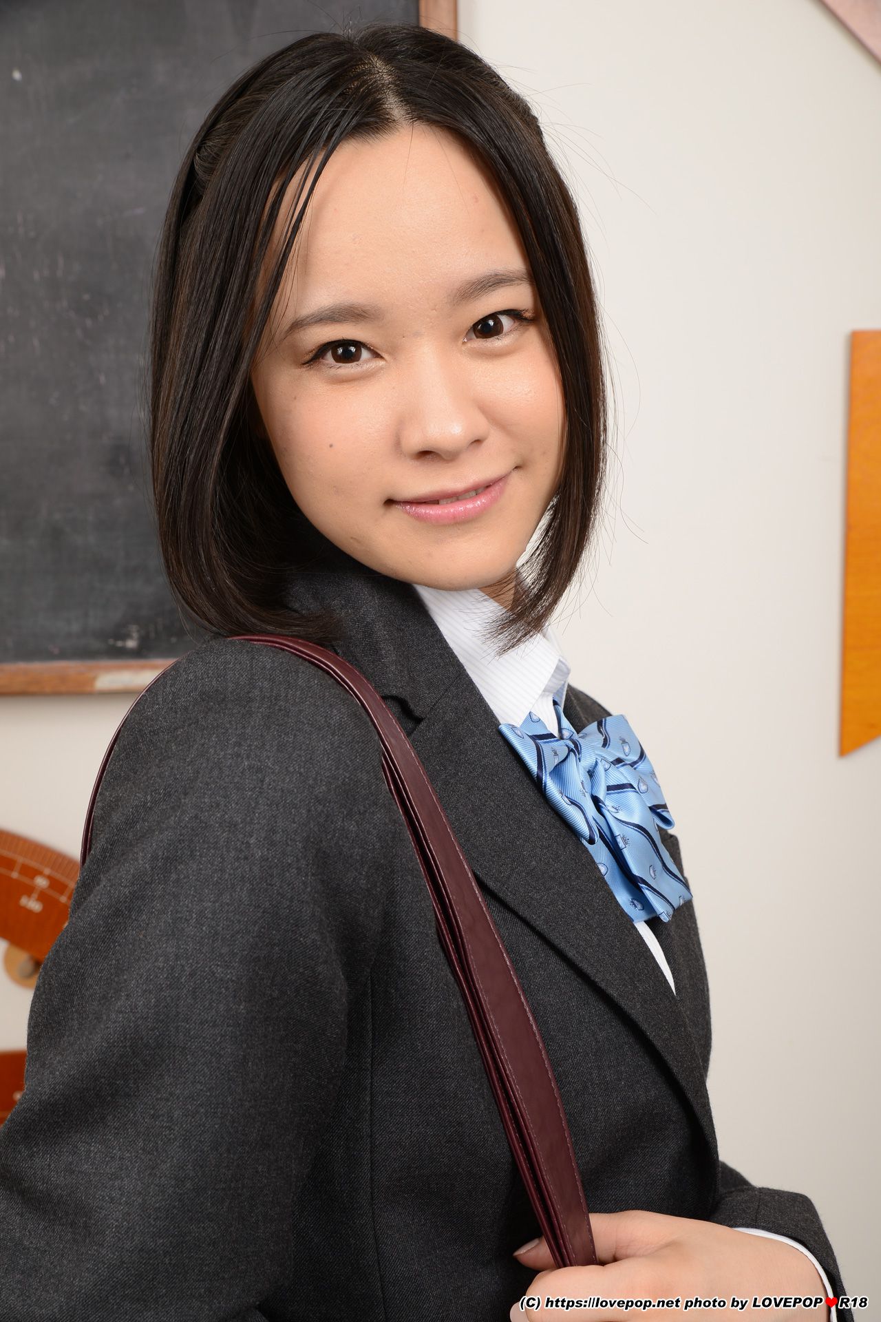 [LOVEPOP] Fumika Hatsuno 初乃ふみか Photoset 04