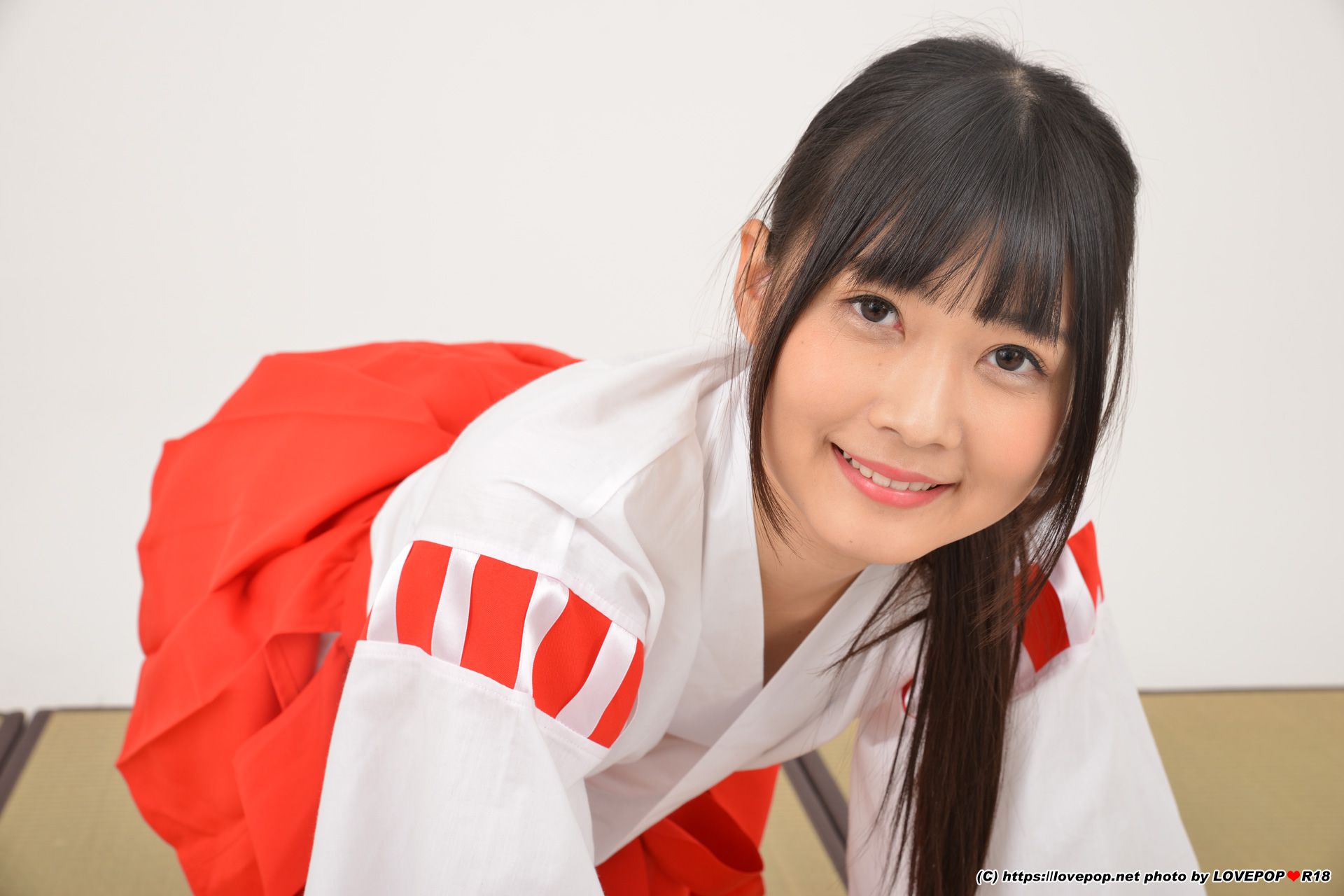 [LOVEPOP] Suzu Yamai 山井すず Photoset 06