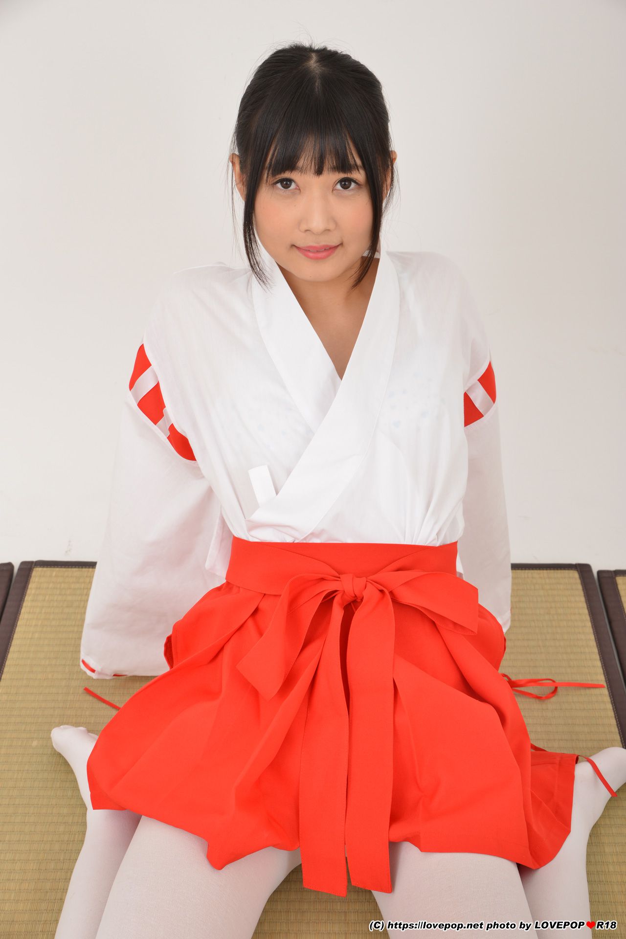 [LOVEPOP] Suzu Yamai 山井すず Photoset 06