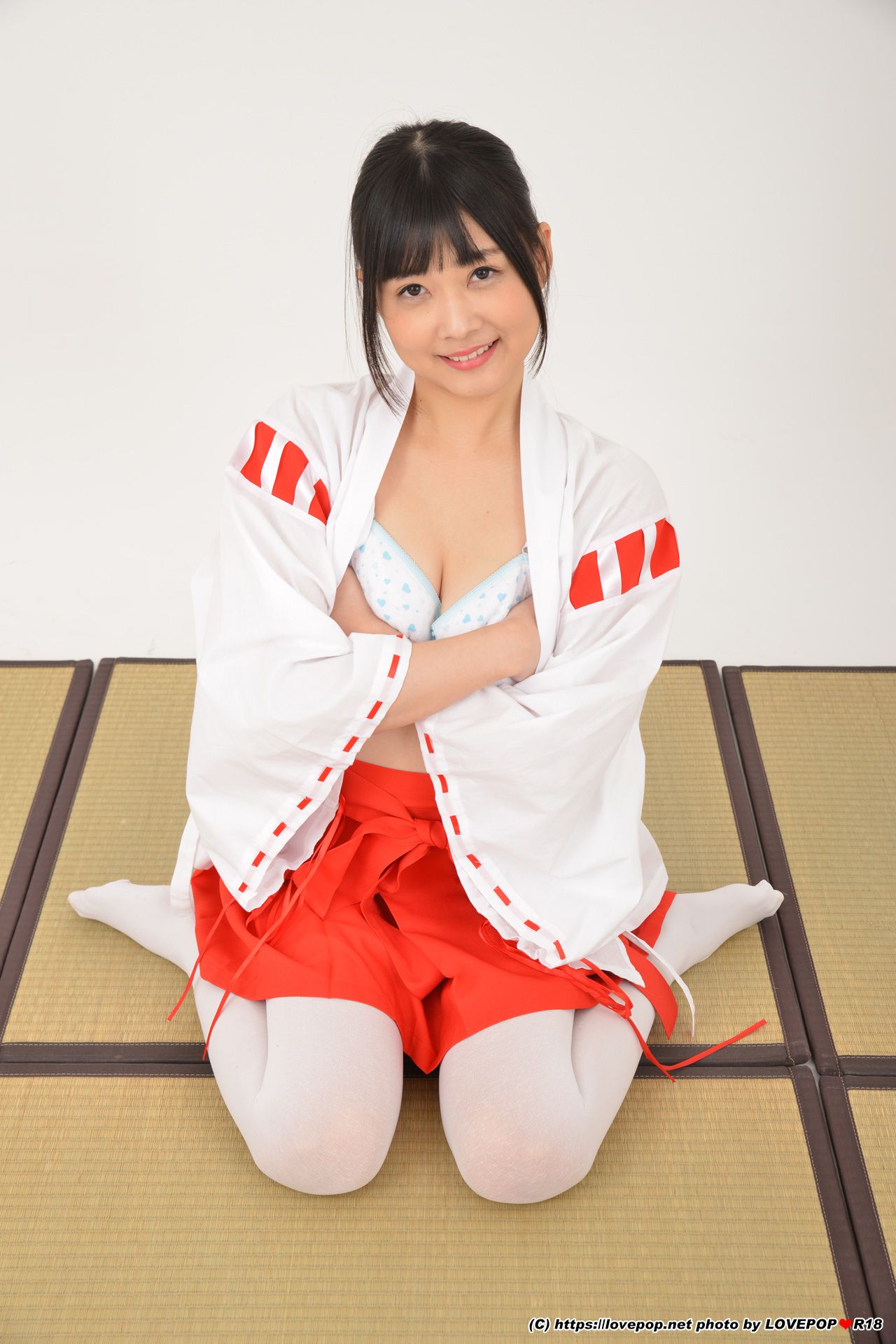 [LOVEPOP] Suzu Yamai 山井すず Photoset 06