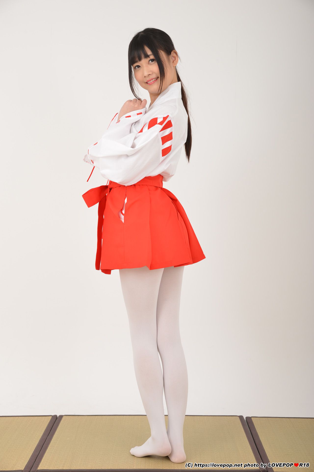 [LOVEPOP] Suzu Yamai 山井すず Photoset 06