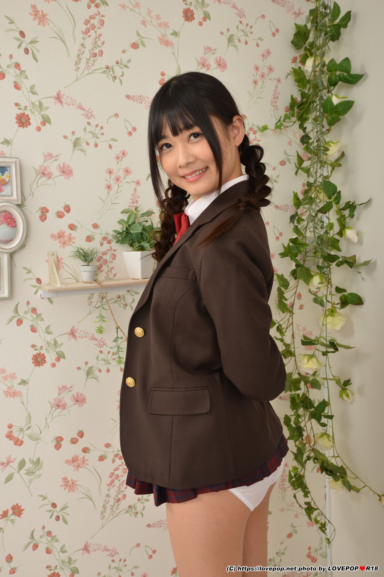 [LOVEPOP] Suzu Yamai 山井すず Photoset 07