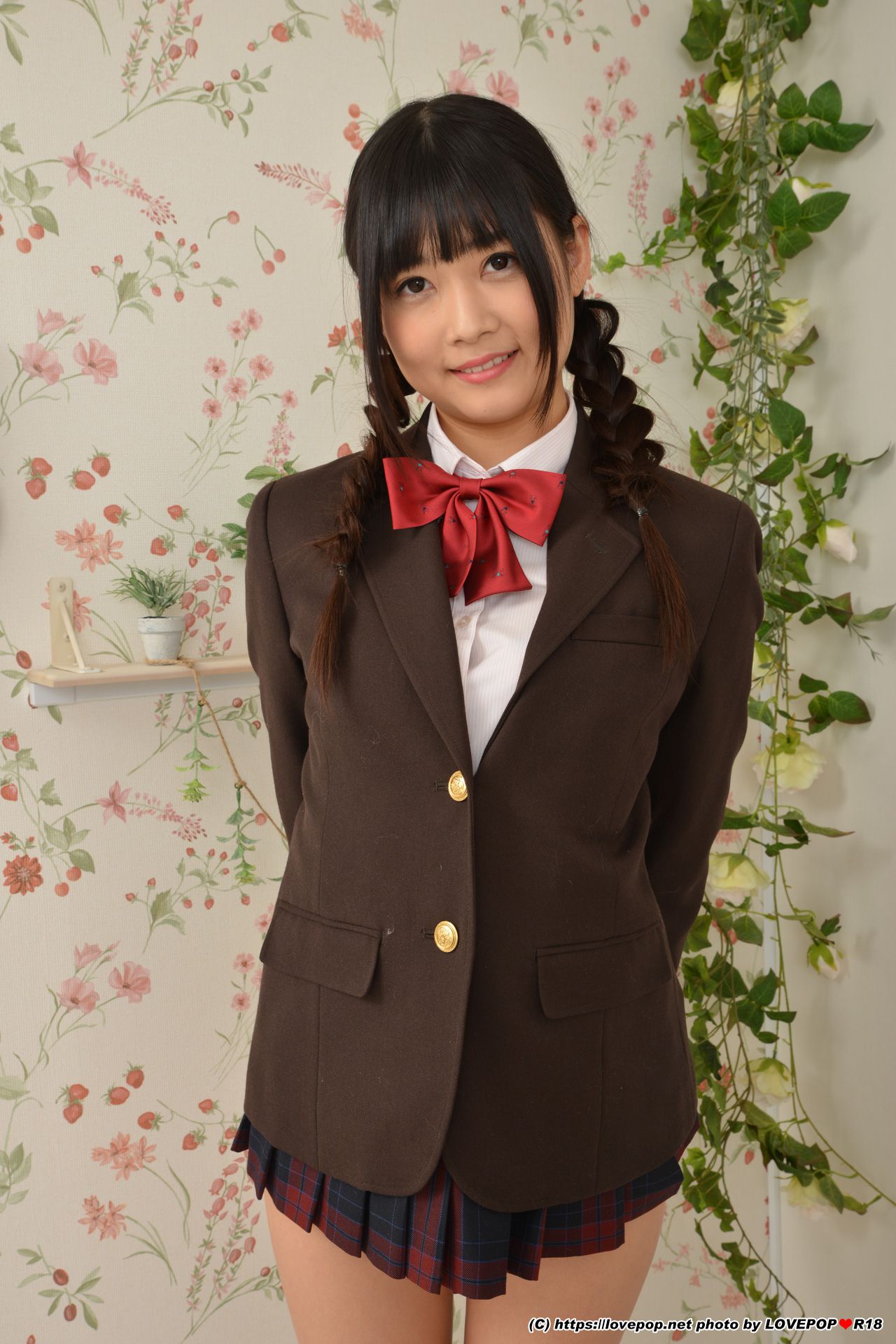 [LOVEPOP] Suzu Yamai 山井すず Photoset 07