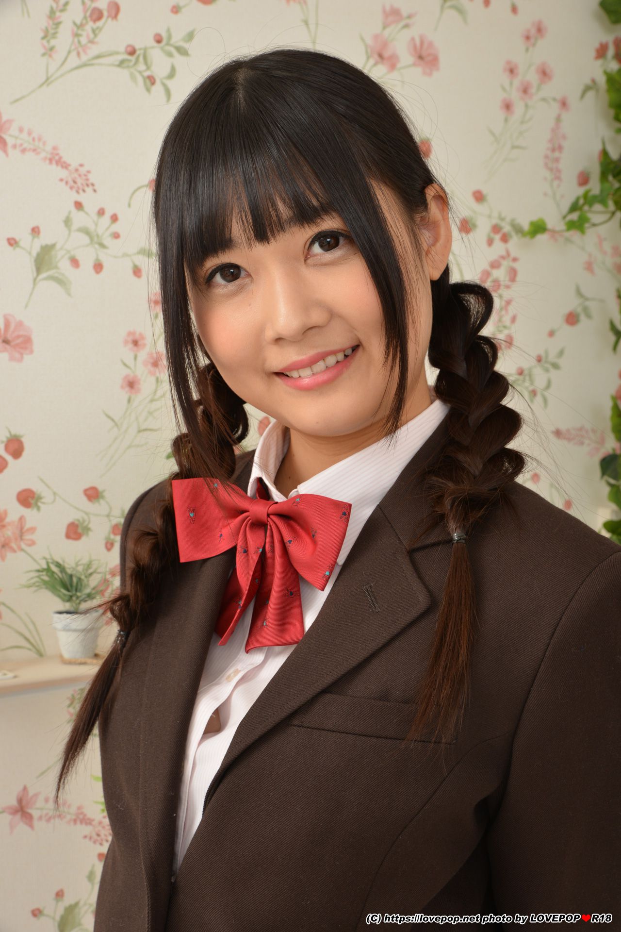 [LOVEPOP] Suzu Yamai 山井すず Photoset 07