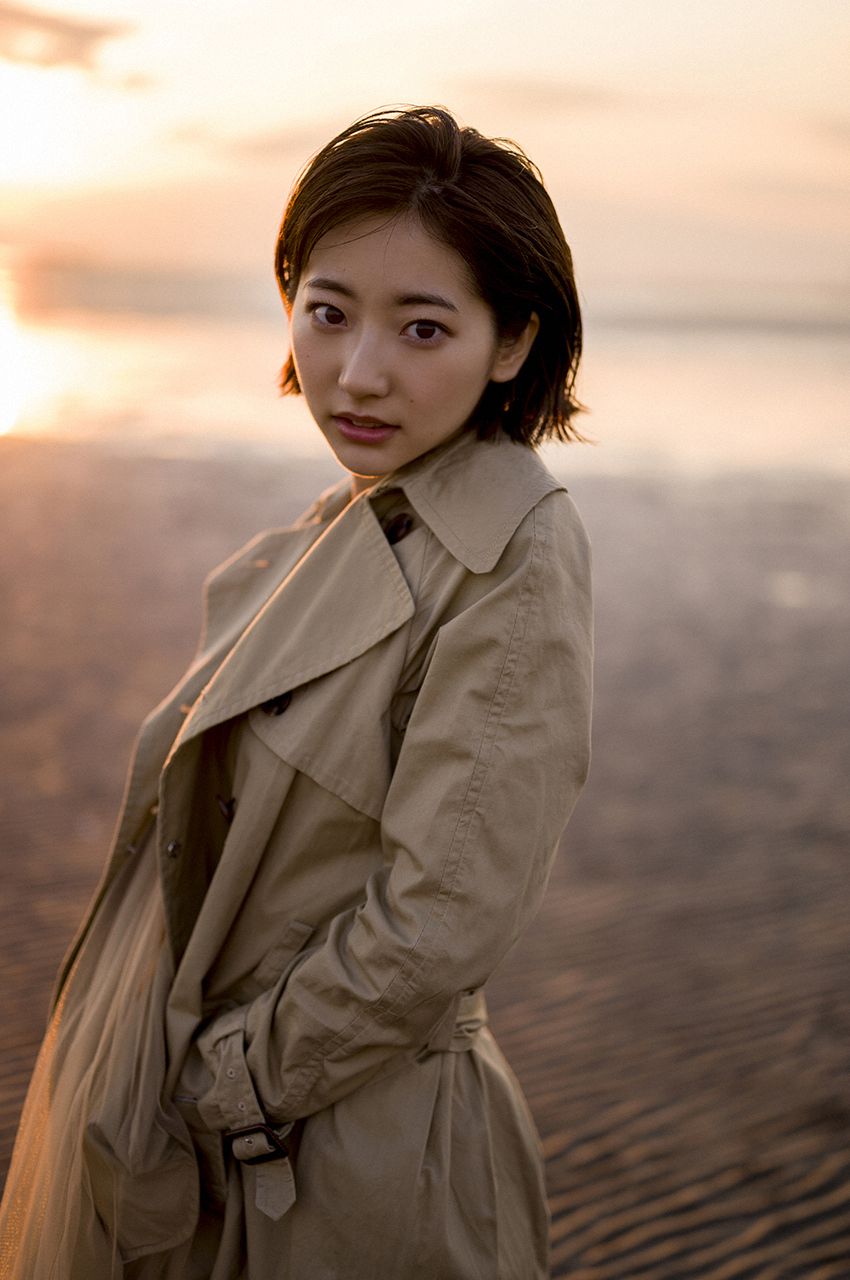 [WPB-net] Rena Takeda 武田玲奈 スヘ?シャル写真集「オトナの抜け感」