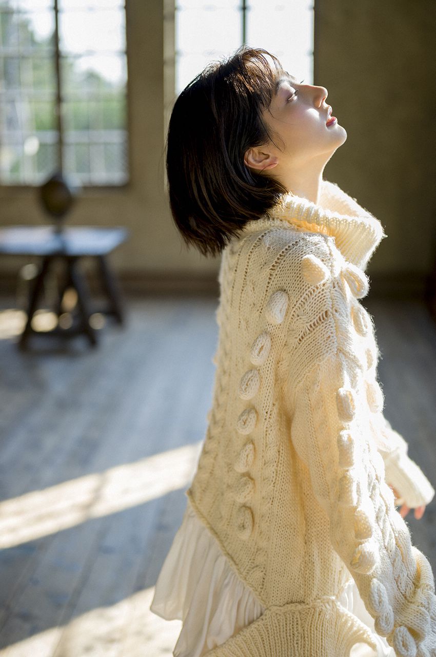 [WPB-net] Rena Takeda 武田玲奈 スヘ?シャル写真集「オトナの抜け感」