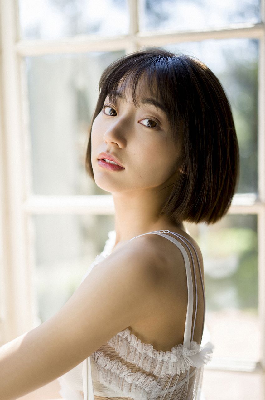 [WPB-net] Rena Takeda 武田玲奈 スヘ?シャル写真集「オトナの抜け感」