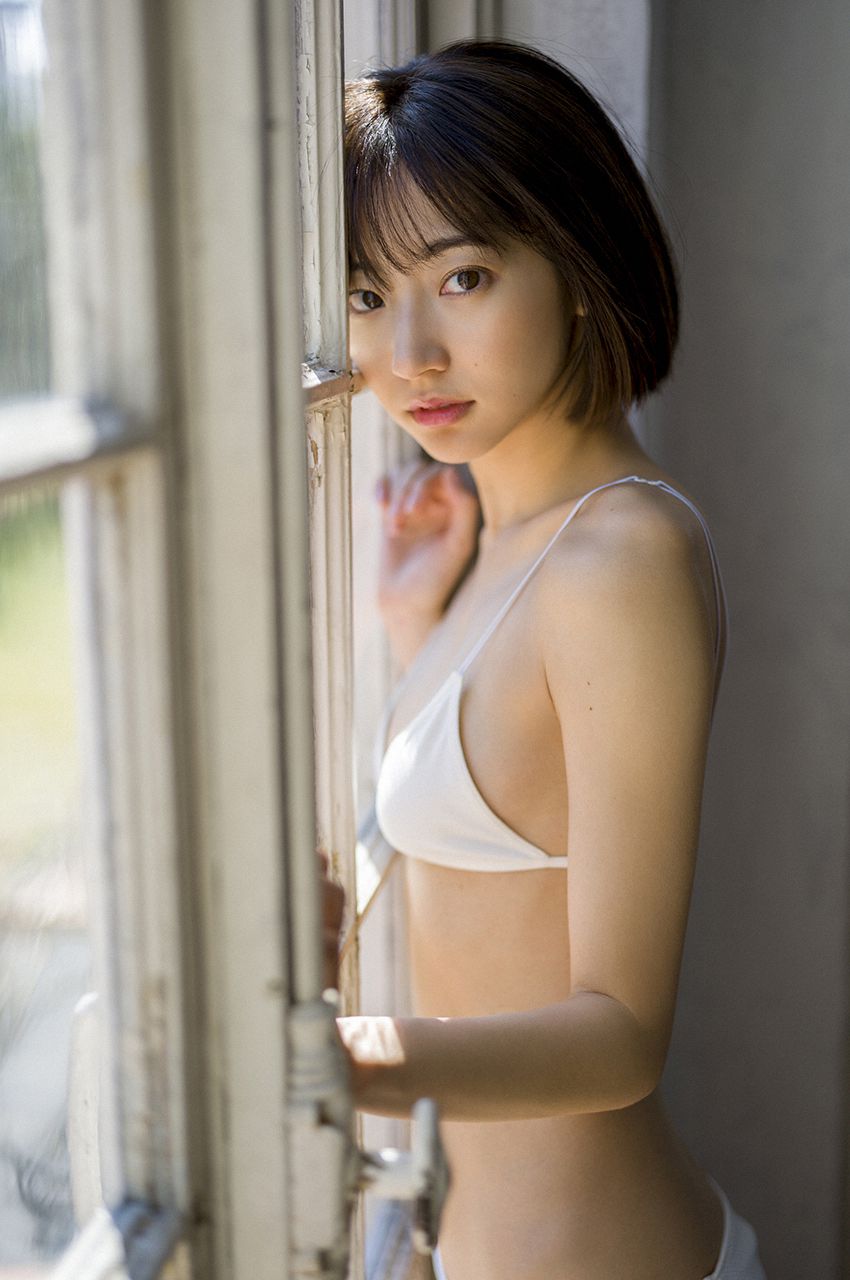 [WPB-net] Rena Takeda 武田玲奈 スヘ?シャル写真集「オトナの抜け感」
