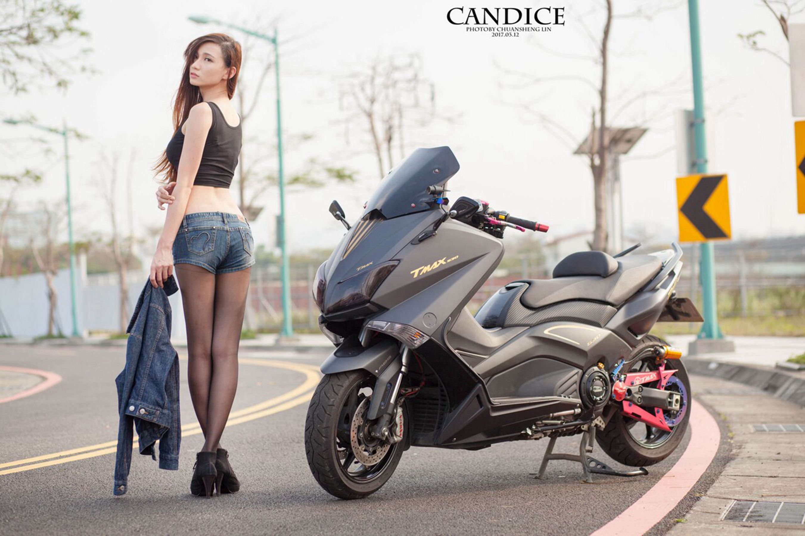 [台湾女神]  蔡译心Candice - 摩托机车时尚女郎