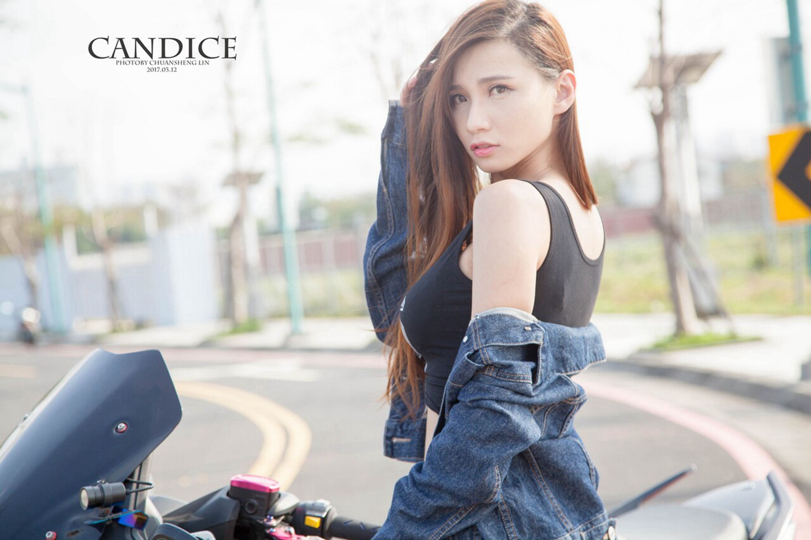 [台湾女神]  蔡译心Candice - 摩托机车时尚女郎