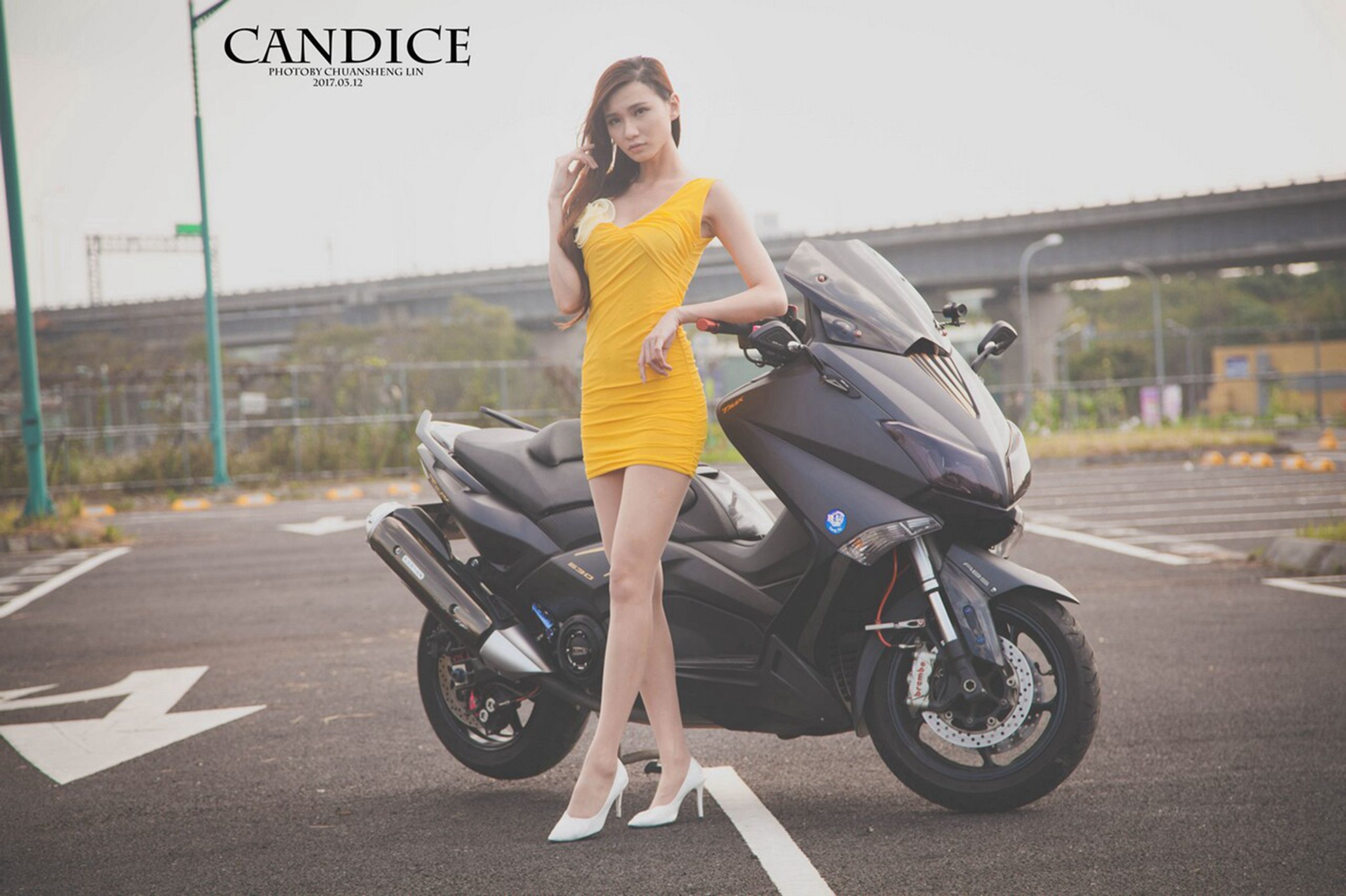 [台湾女神]  蔡译心Candice - 摩托机车时尚女郎