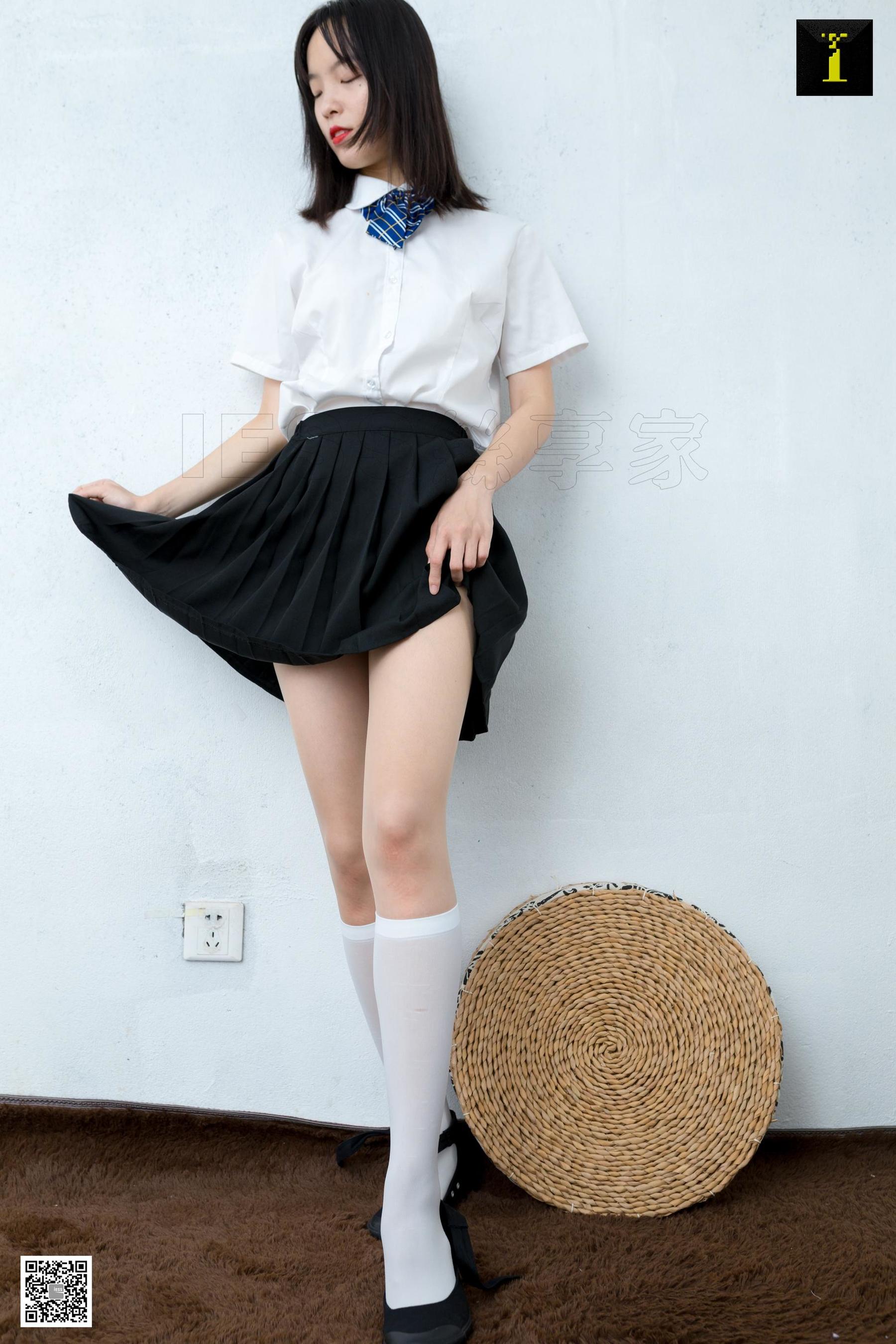 [异思趣向IESS] 模特：欲子 《欲子其实是个软妹》