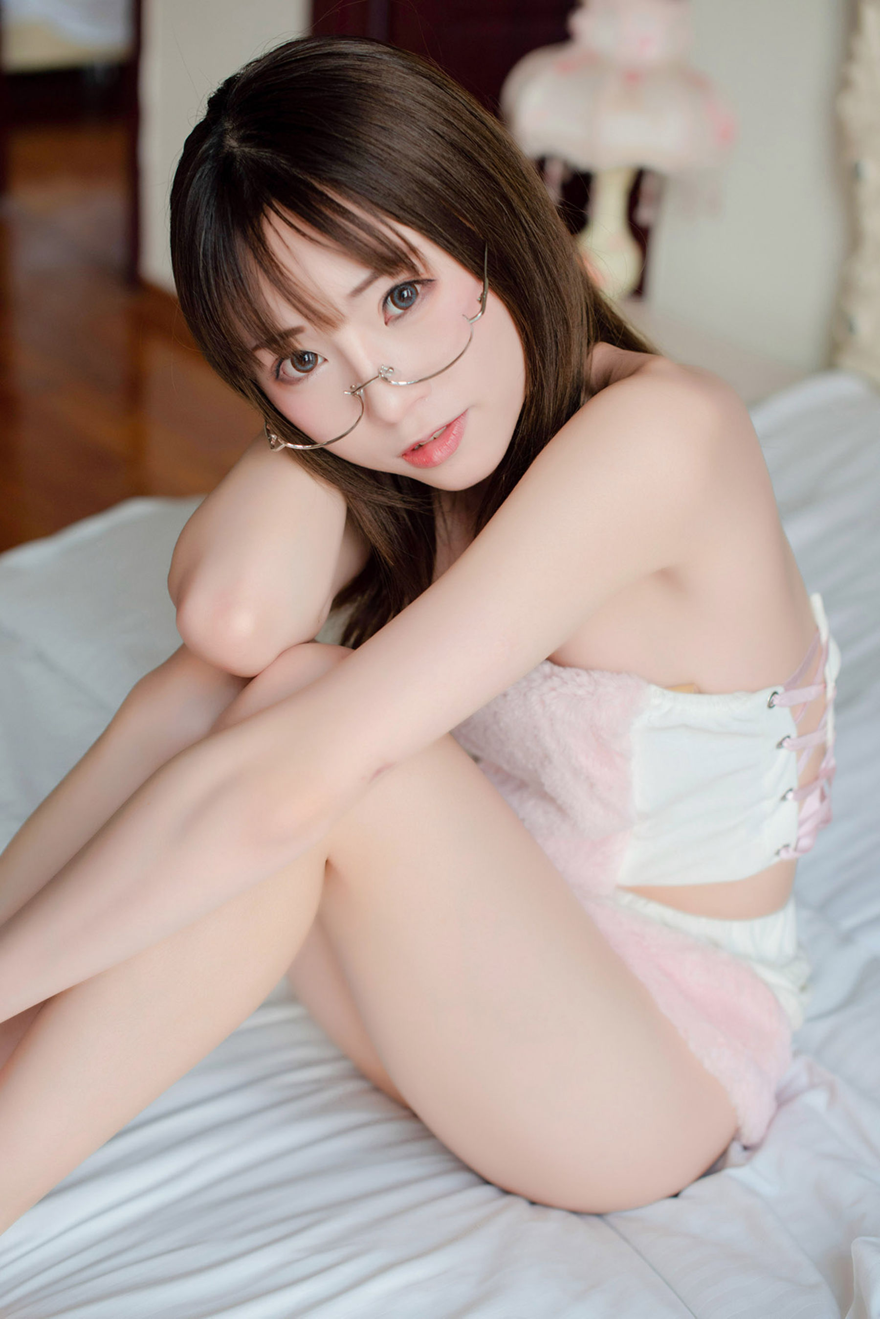[风之领域] NO.140 绮太郎 眼镜萌妹