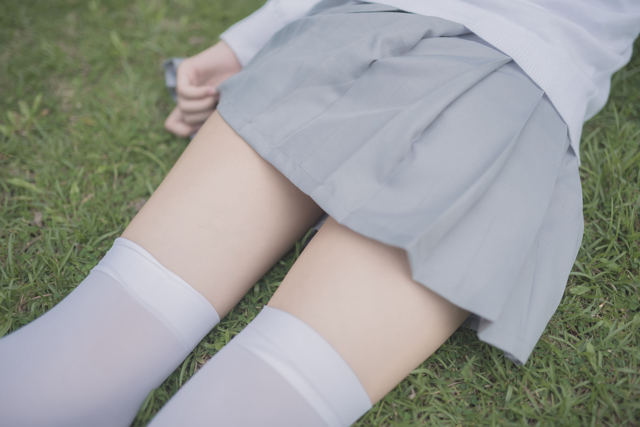 [风之领域] NO.144 JK妹子户外极致诱惑
