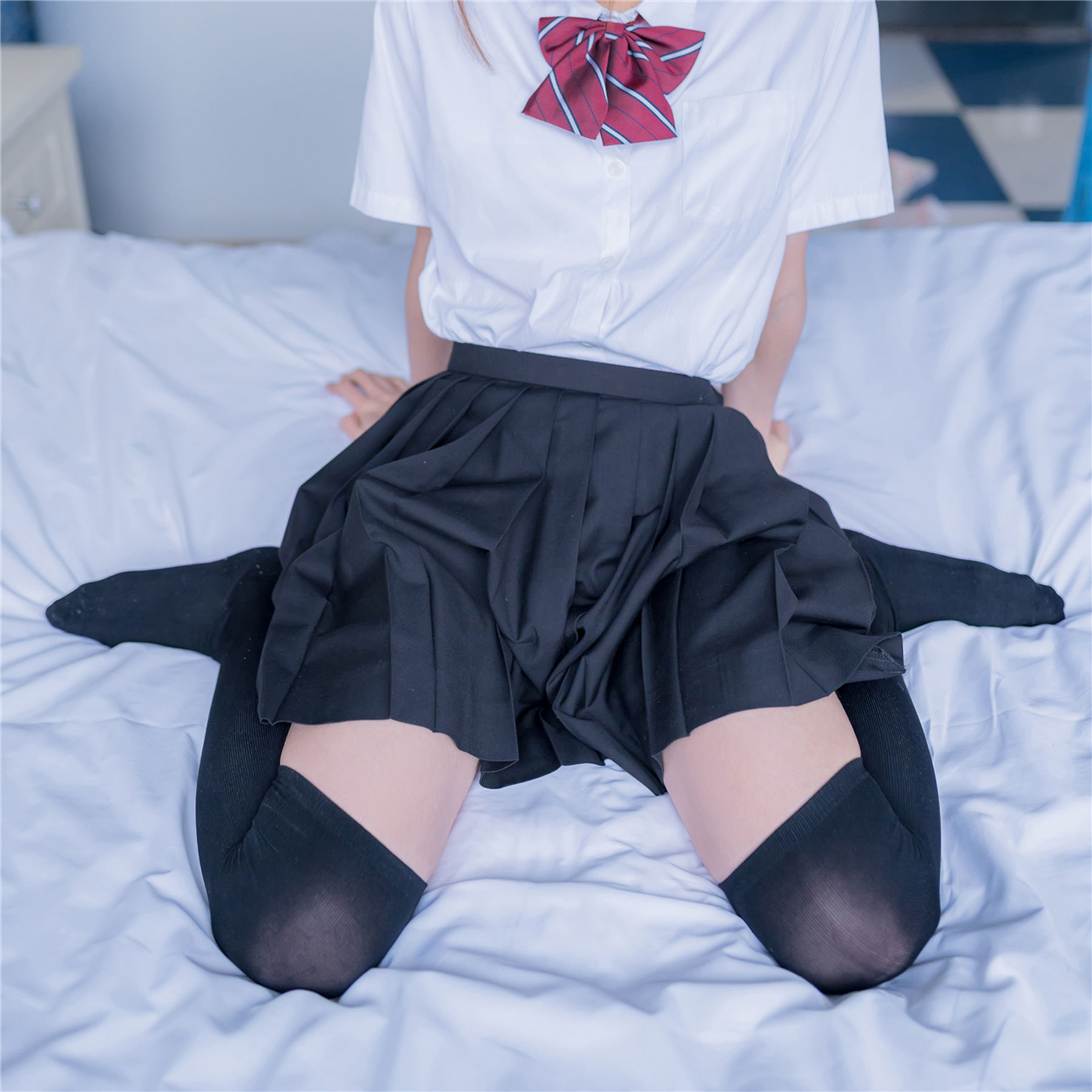 [风之领域] NO.148 JK黑丝裙子有点短