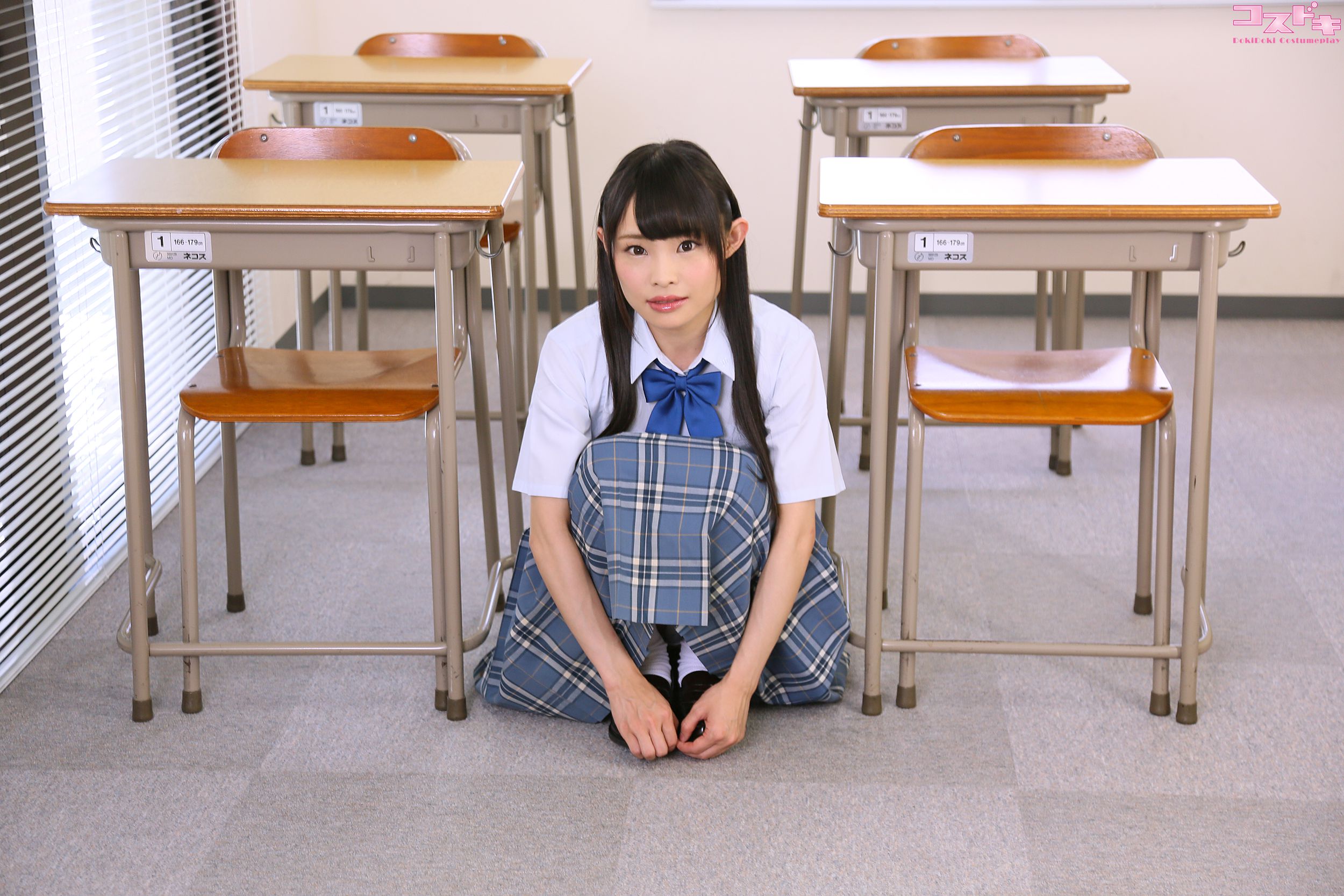 [Cosdoki] Rina Hatsume 初芽里奈 hatsumerina_pic_seifuku1