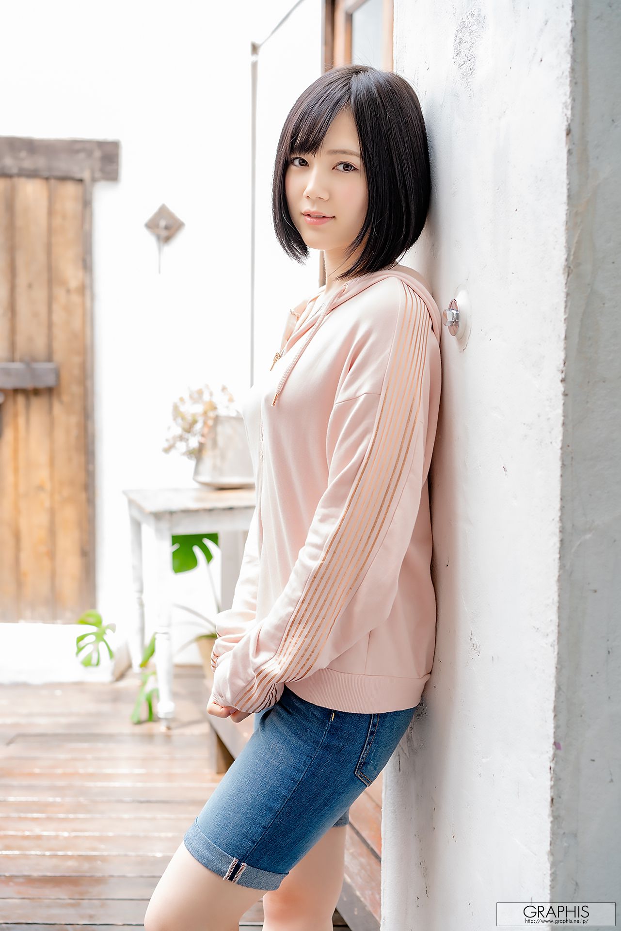 [Graphis] First Gravure 初脱ぎ娘 No.165 Remu Suzumori 涼森れむ