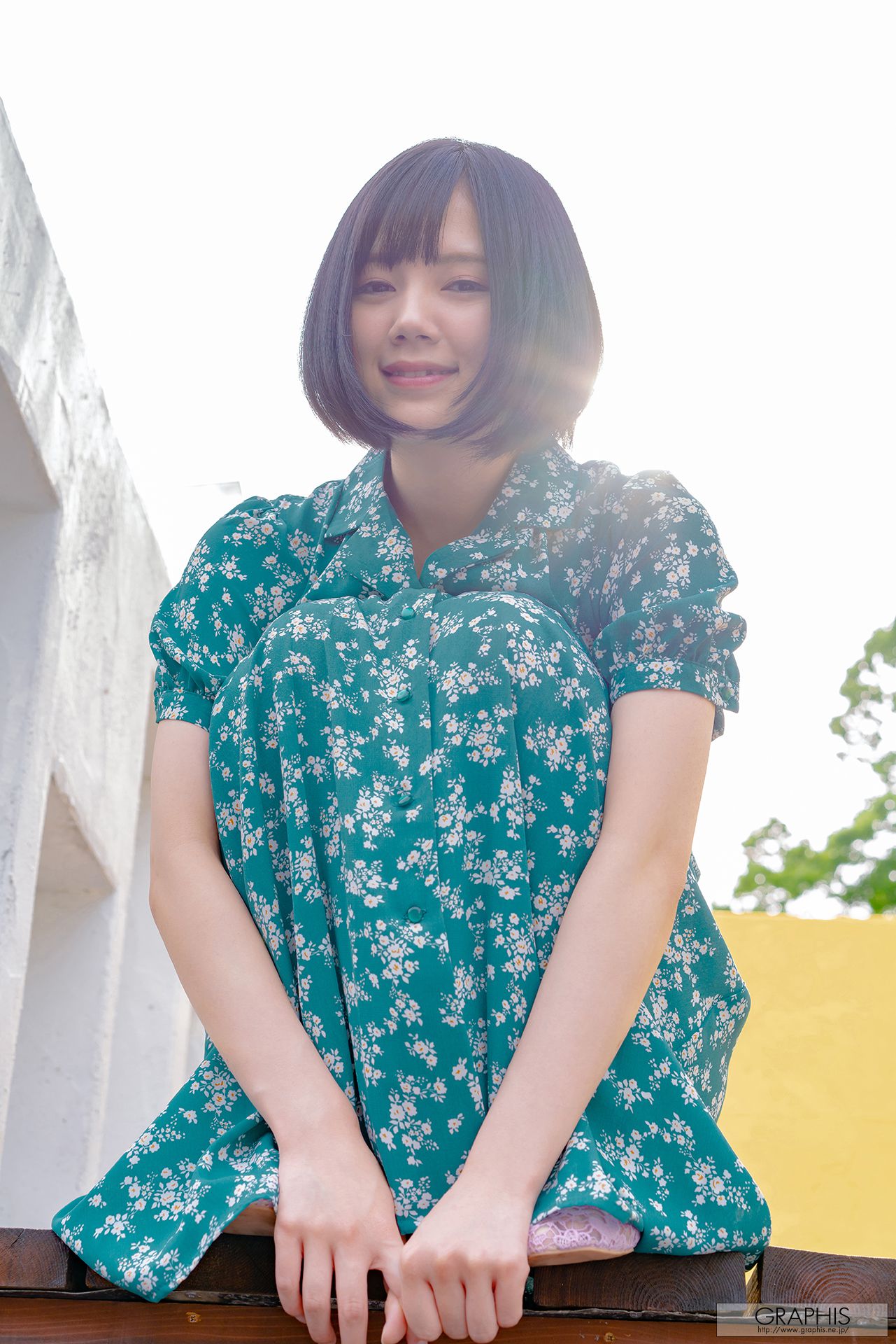 [Graphis] First Gravure 初脱ぎ娘 No.165 Remu Suzumori 涼森れむ
