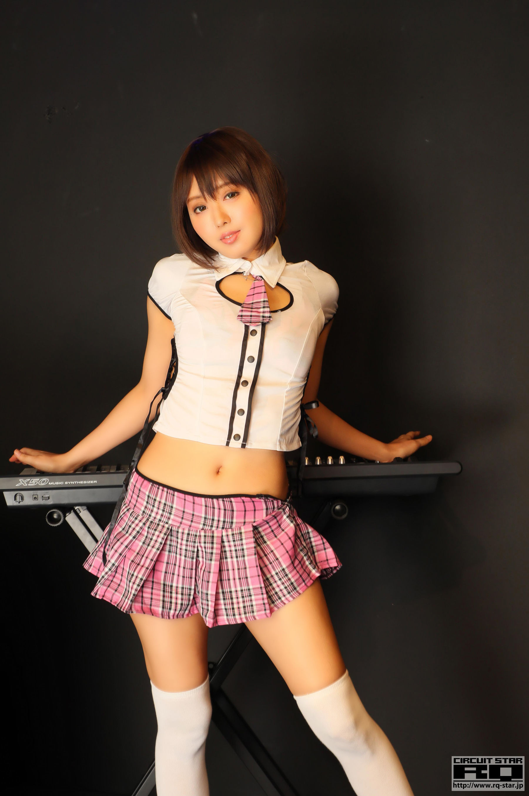 [RQ-STAR] Ahane 亜羽音 School Girl