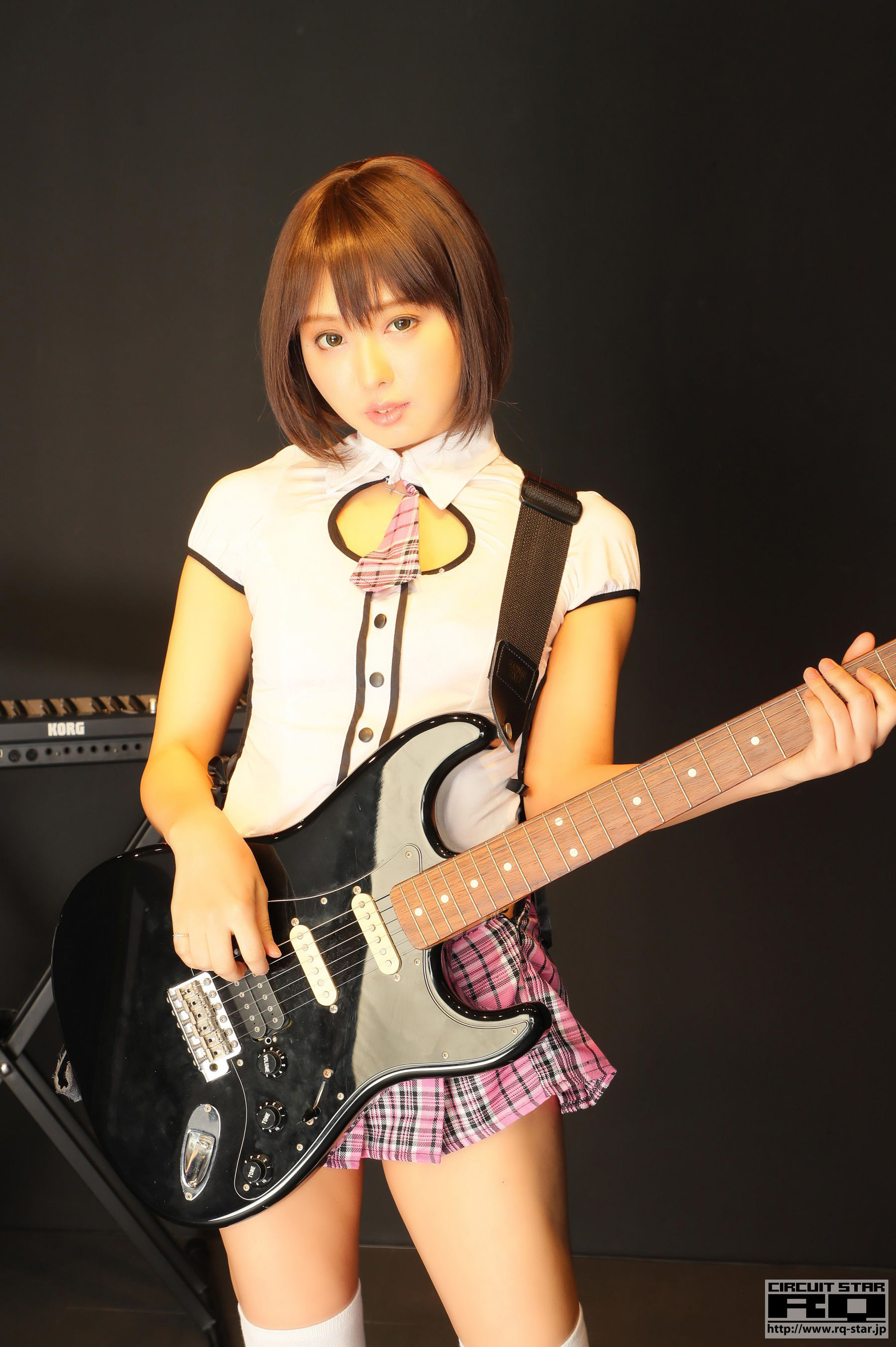 [RQ-STAR] Ahane 亜羽音 School Girl