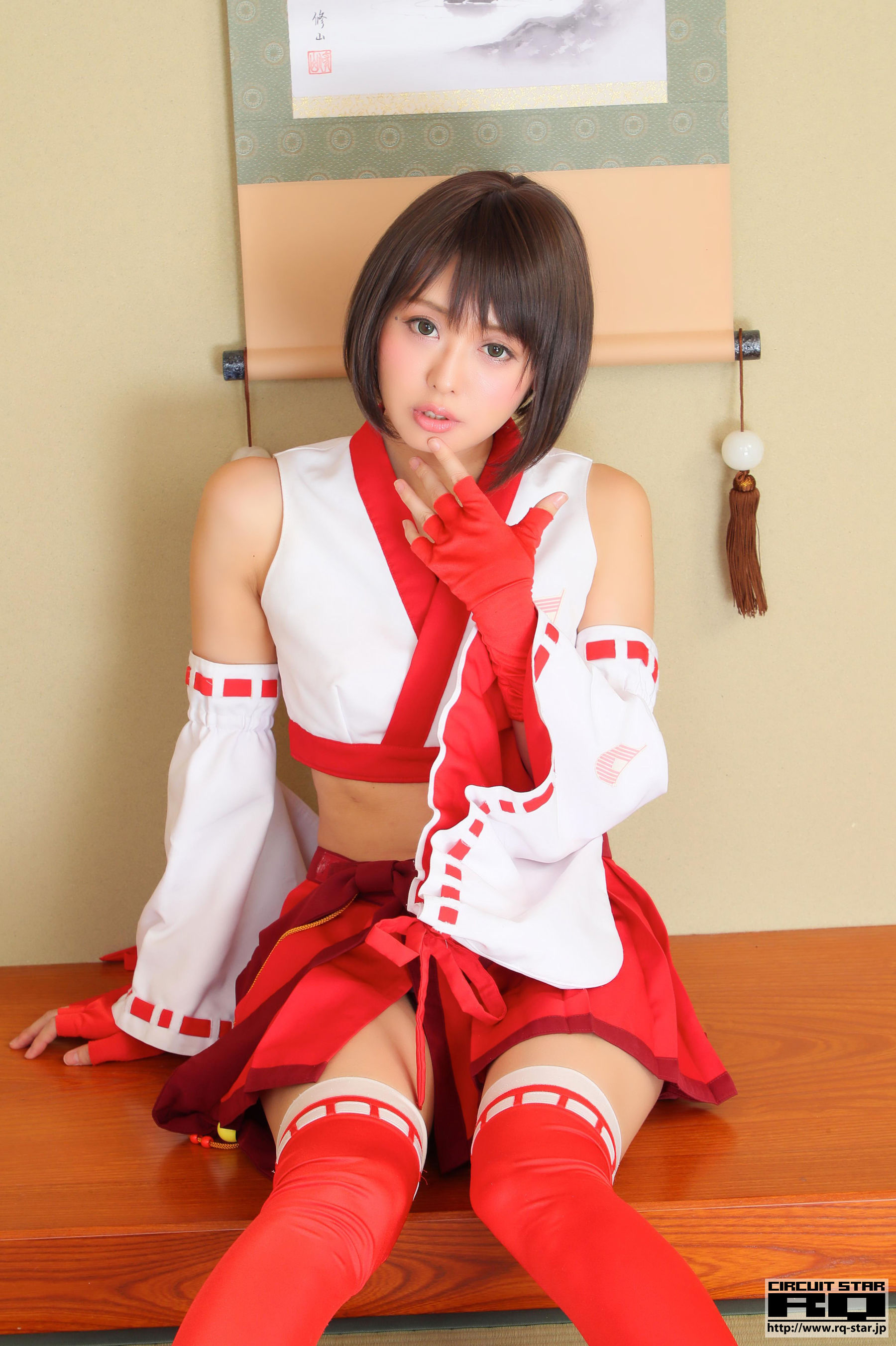 [RQ-STAR] Ahane 亜羽音 Race Queen