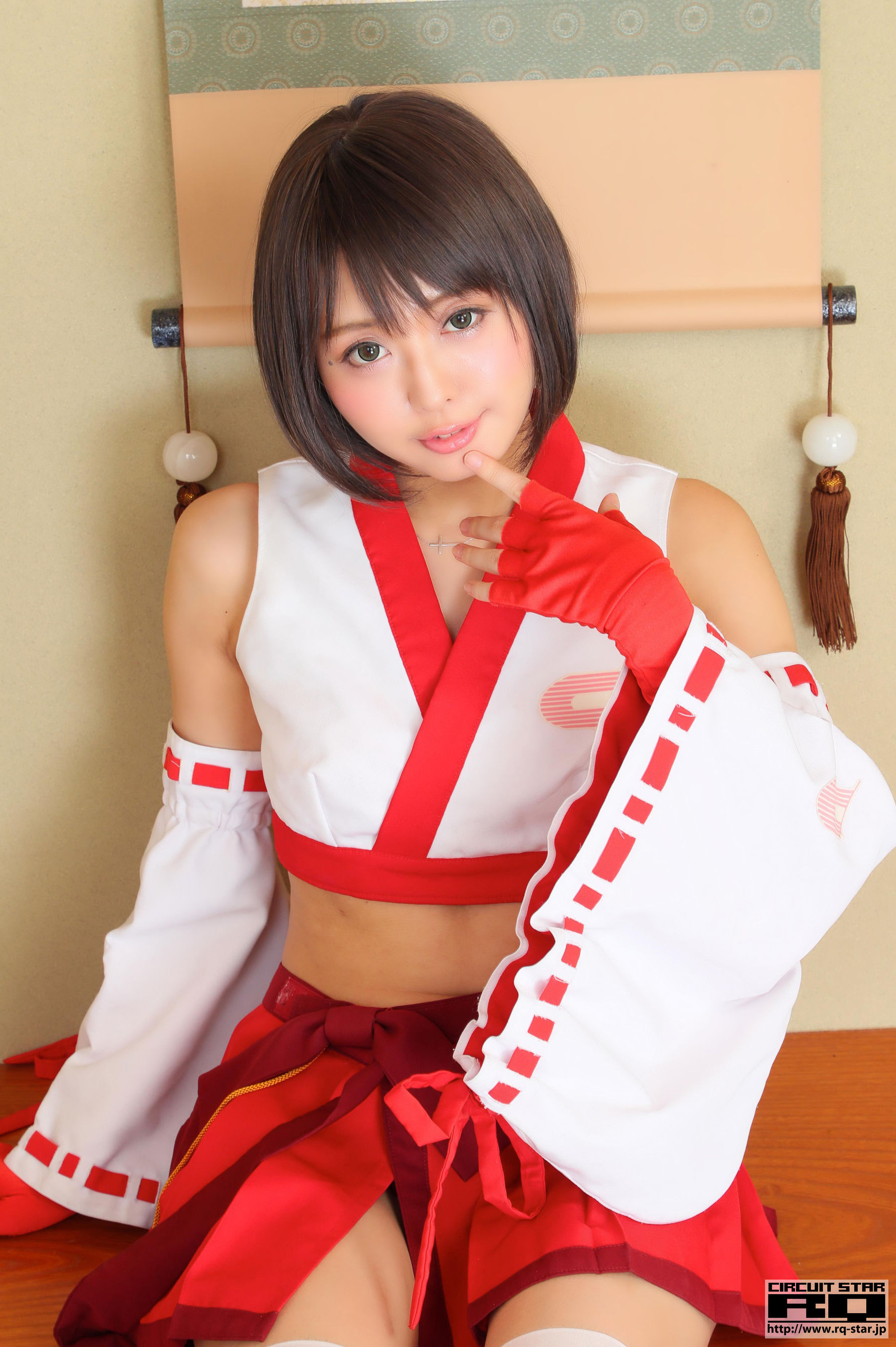 [RQ-STAR] Ahane 亜羽音 Race Queen