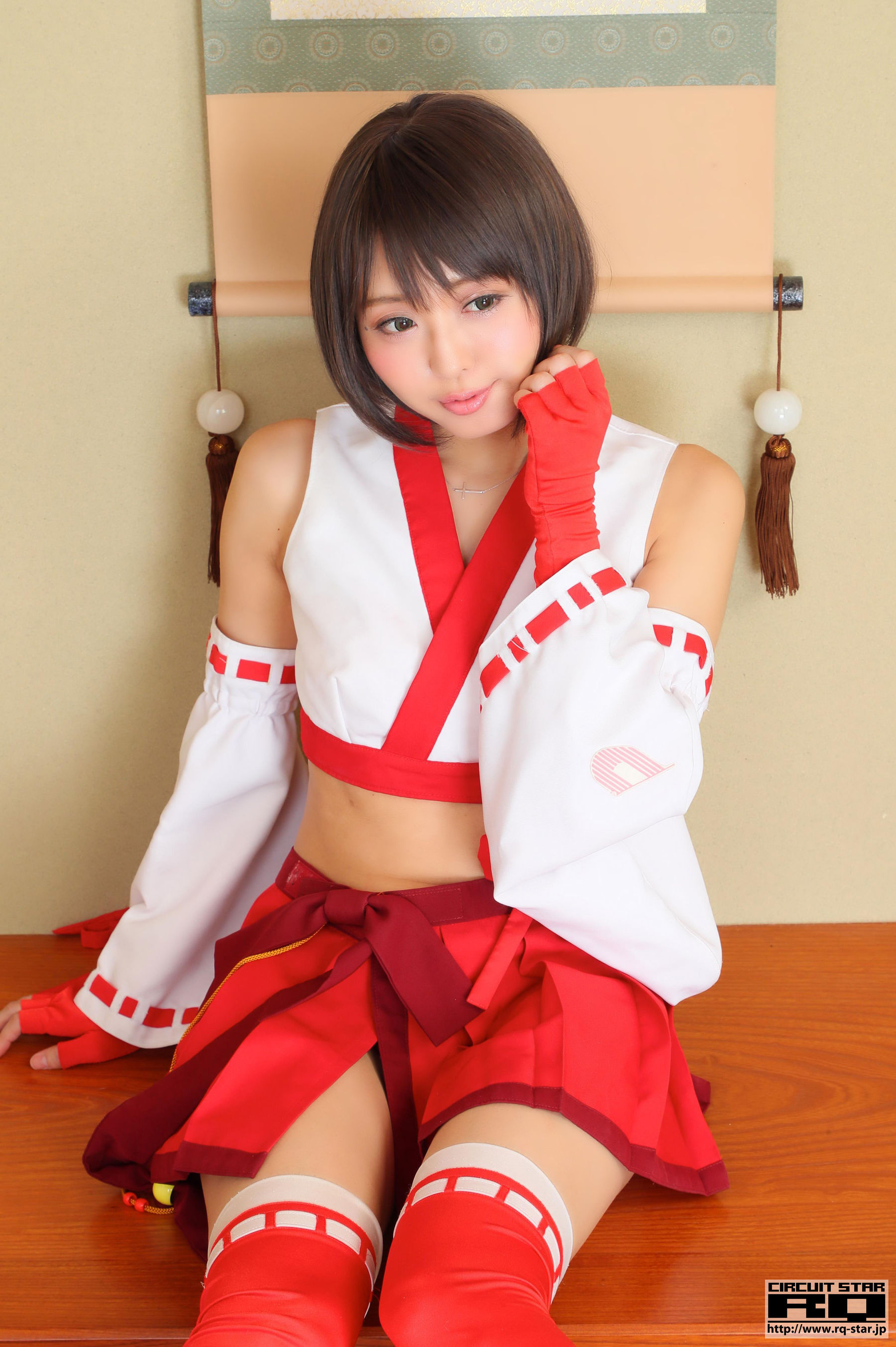[RQ-STAR] Ahane 亜羽音 Race Queen